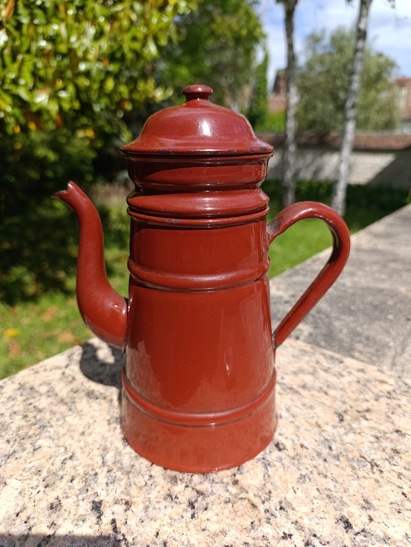 Cafetière filtre ancienne en tôle émaillée rouge bordeaux – cafetière vintage rétro cuisine campagne