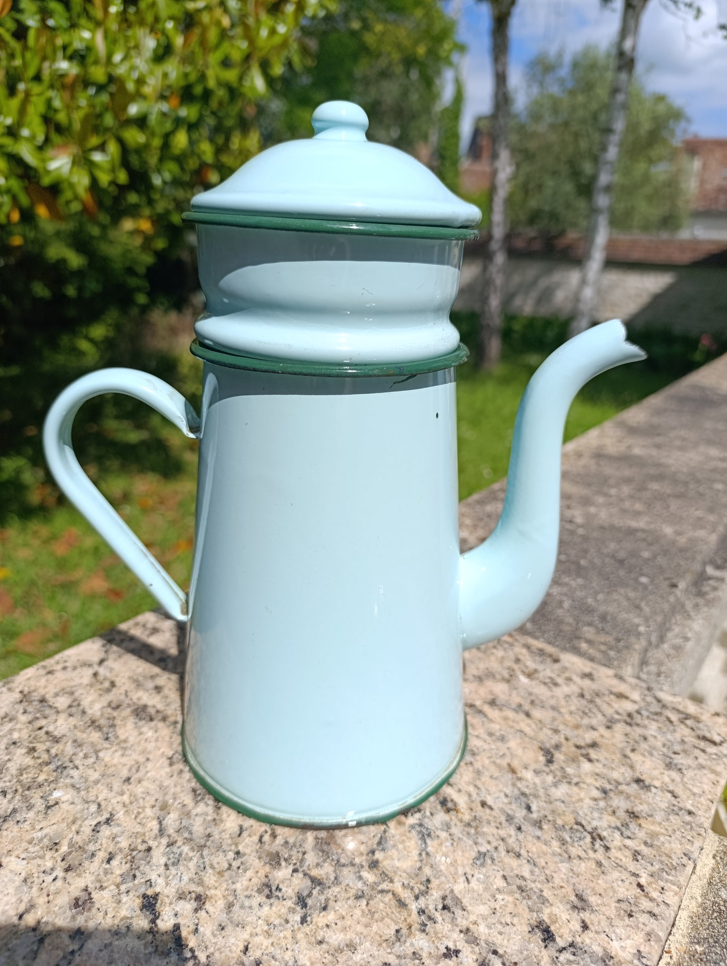 Grande cafetière filtre ancienne en tôle émaillée bleu pastel – cafetière vintage rétro cuisine campagne