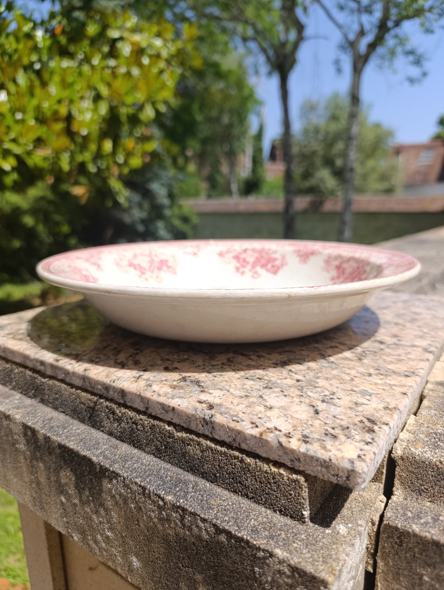 Grand plat creux vintage floral rose – vaisselle ancienne romantique
