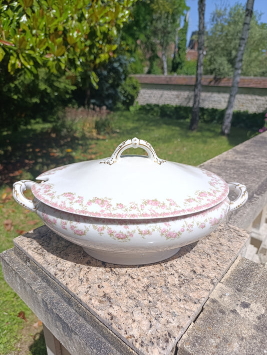 Soupière ancienne Haviland Limoges décor floral rose et doré – porcelaine française