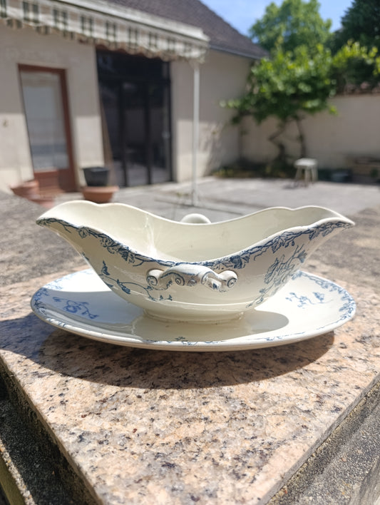 Saucière ancienne Lunéville KG modèle Printemps – décor bleu floral avec présentoir