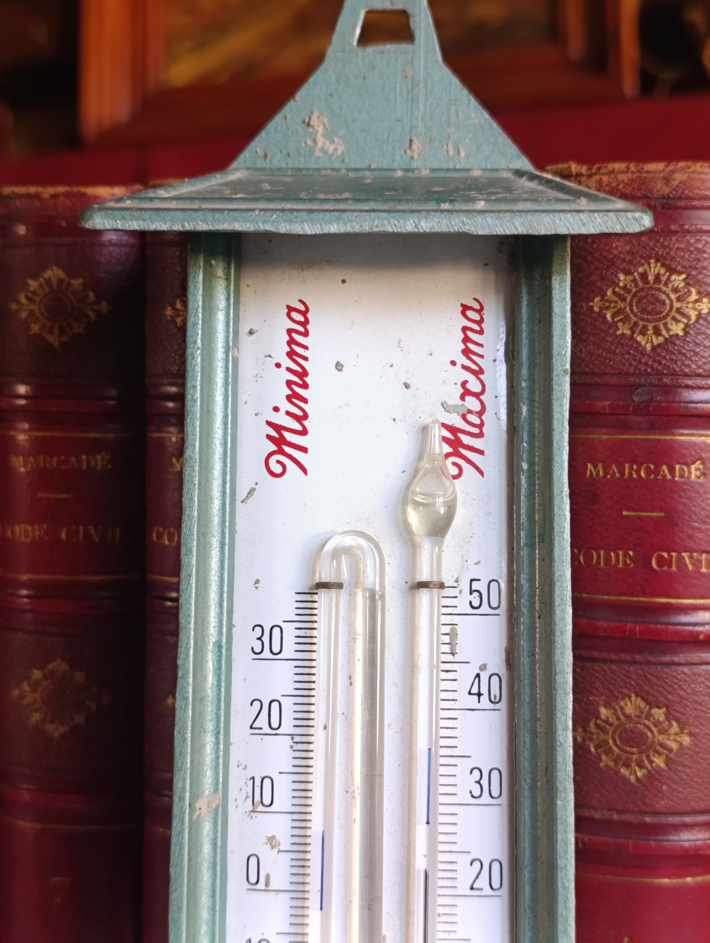 Thermomètre mural Minima vintage en métal peint