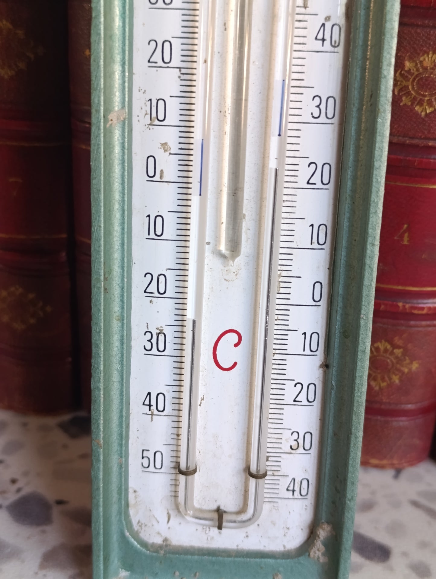 Thermomètre mural Minima vintage en métal peint