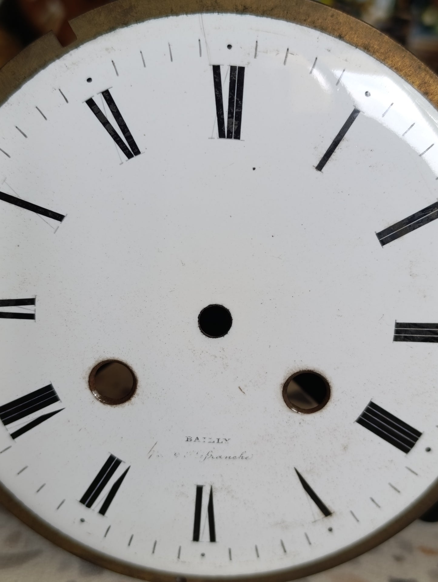 Cadran émaillé ancien Bailly Franche-Comté diamètre 10,5 cm