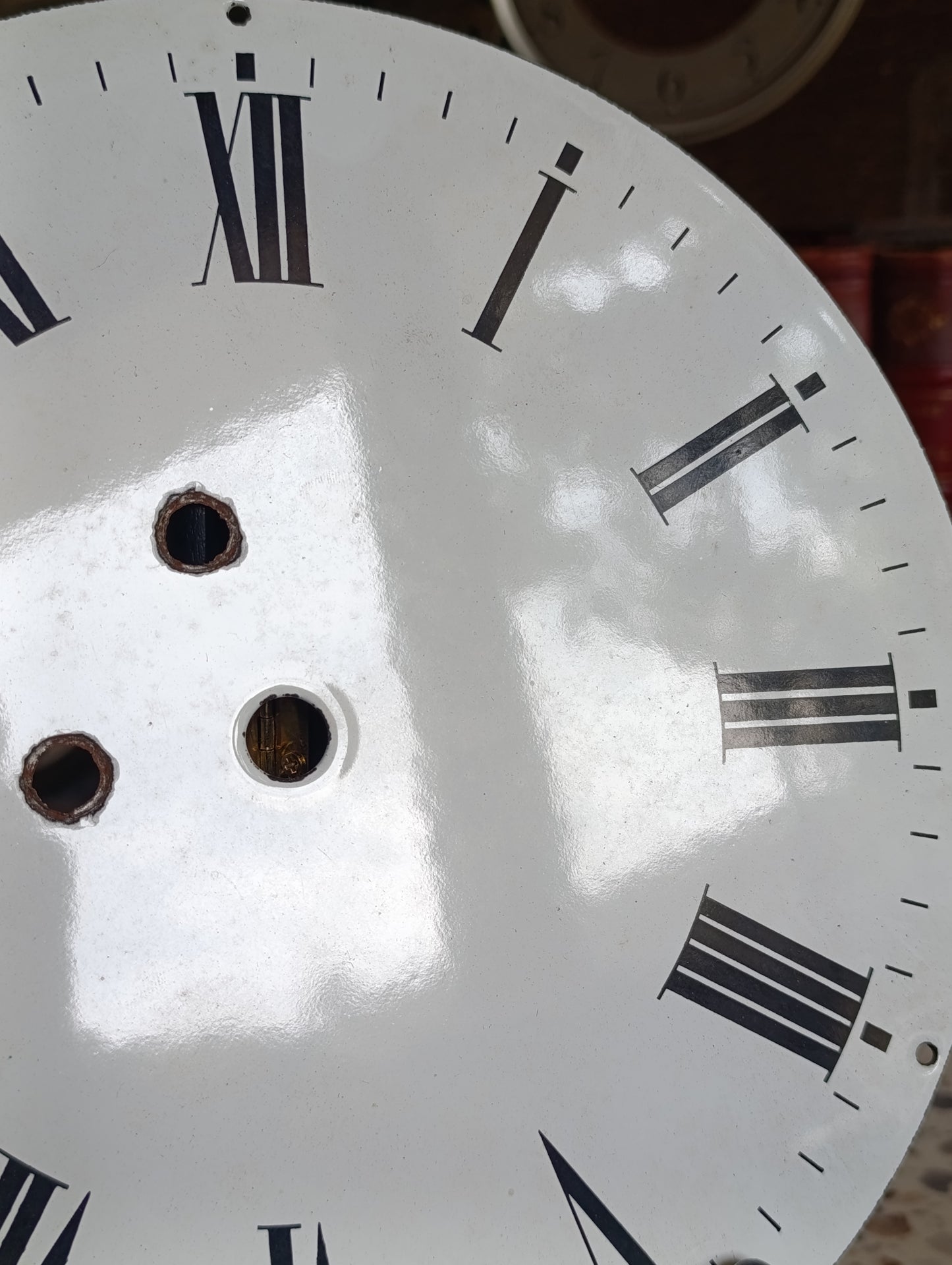 Grand cadran émaillé ancien d’horloge comtoise 24 cm chiffres romains