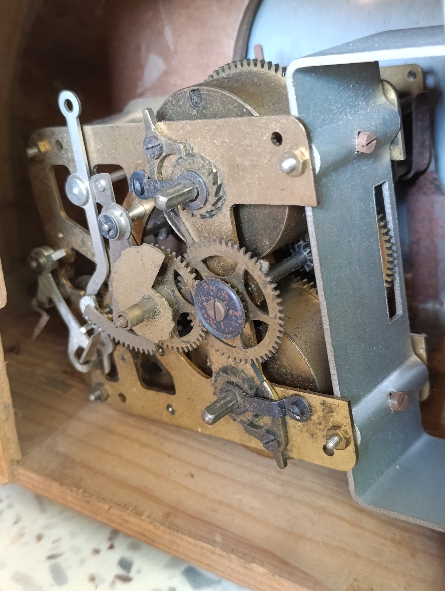 Pendule de cheminée Art Déco « La Pendastrava » – Pour restauration