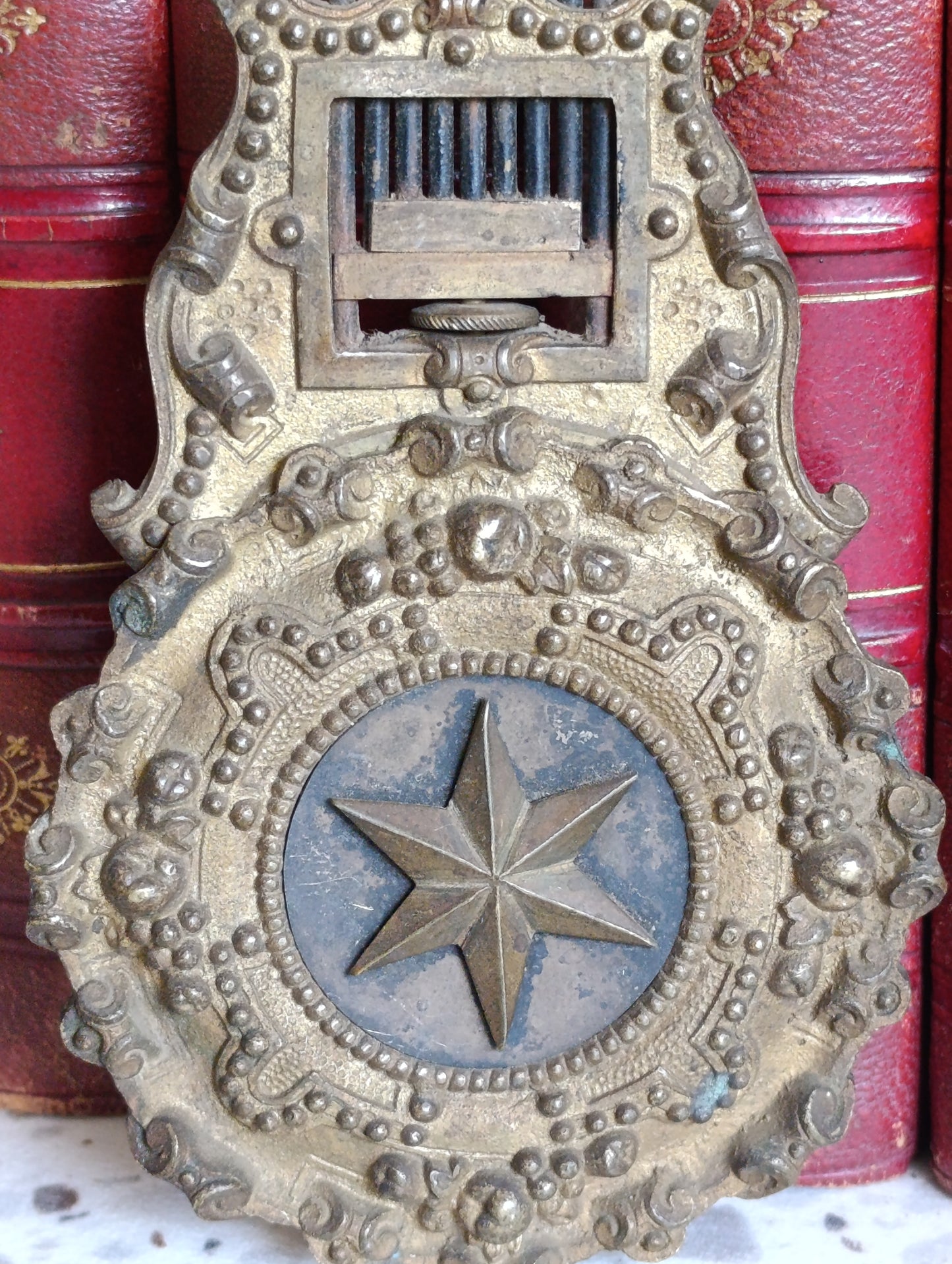 Balancier Lyre Ancien de Pendule à Décor Étoile en Laiton