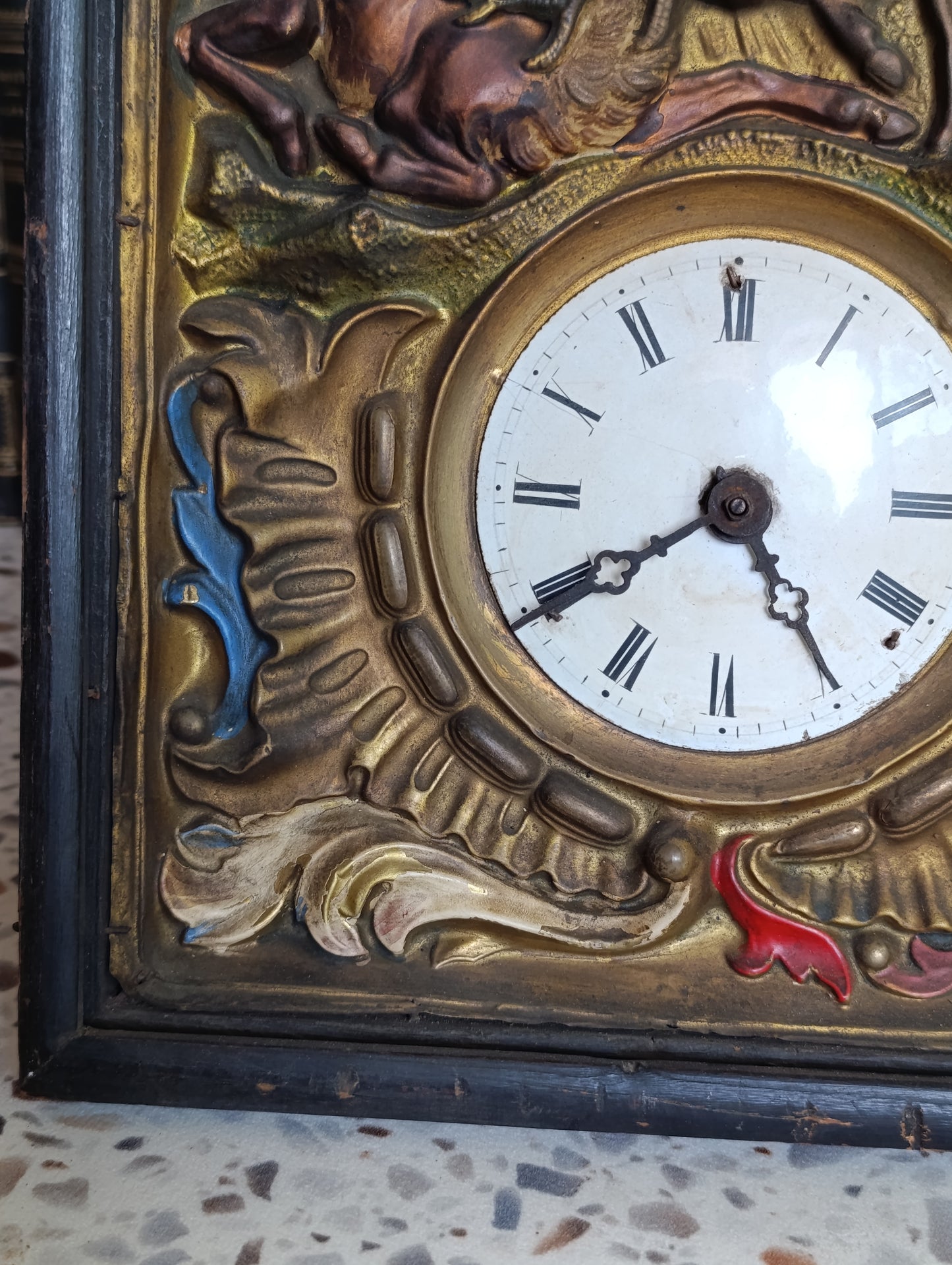 Horloge Comtoise Miniature Ancienne à Décor de Chasse au Cerf XIXe Siècle
