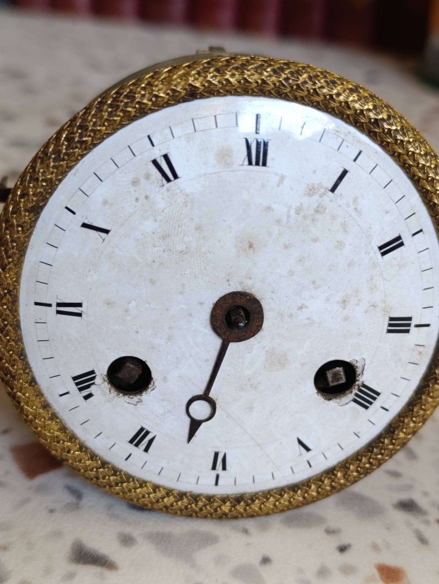 Mouvement de Pendule Réveil Ancien à Sonnerie sur Cloche avec Cadran Émaillé