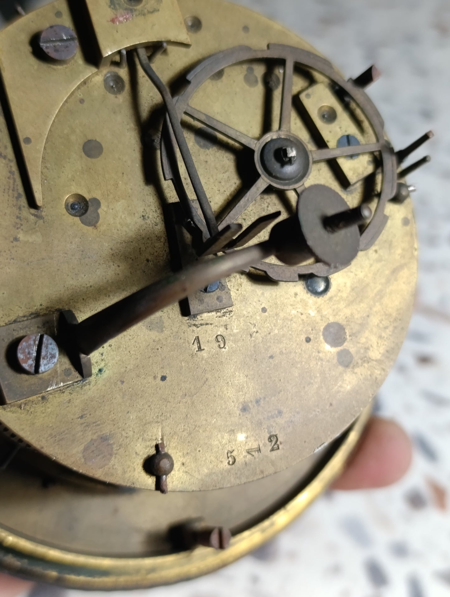 Mouvement d'horloge ancien à sonnerie Paris signé Texier de la Pommeraye – Ø 12,1 cm