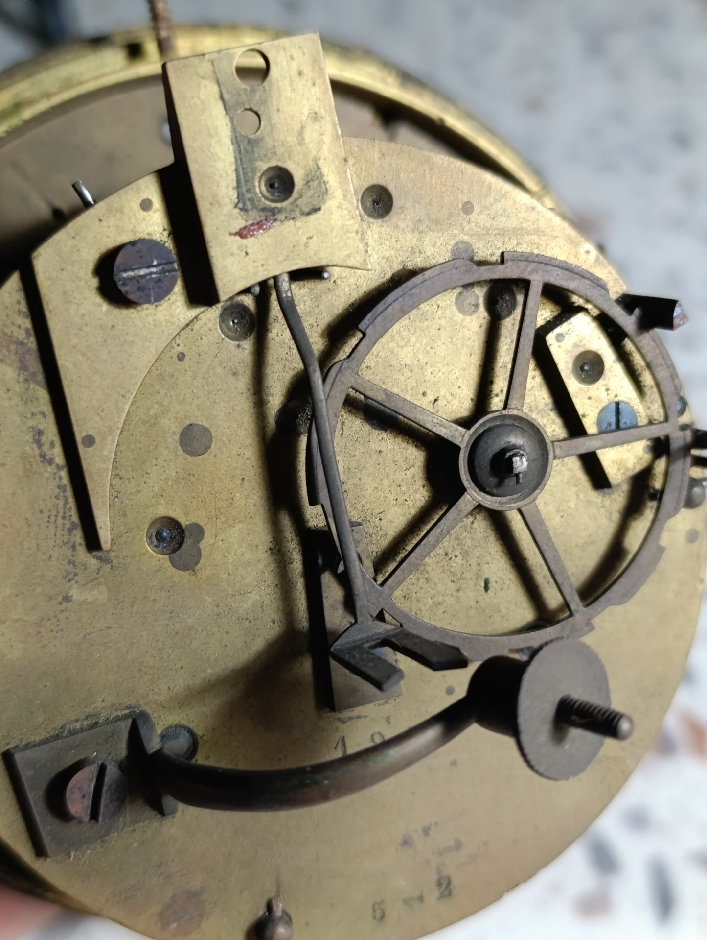 Mouvement d'horloge ancien à sonnerie Paris signé Texier de la Pommeraye – Ø 12,1 cm
