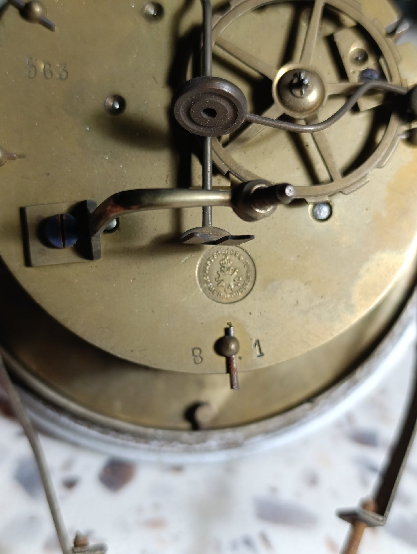Mouvement d'horloge ancien Japy Frères n°563 avec cadran émaillé et lunette – Ø 13 cm