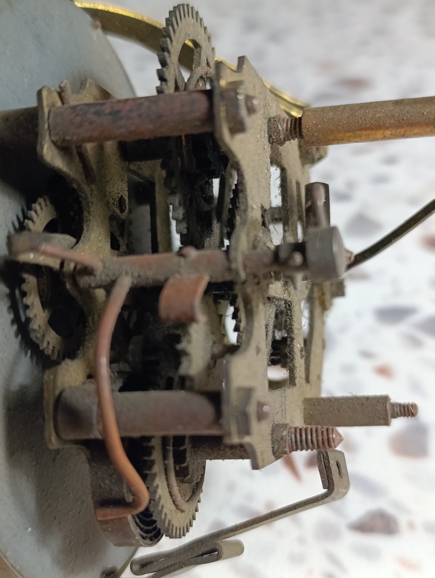 Mécanisme d'horloge de table ancien avec cadran – À restaurer – Pour pièces ou remise en état