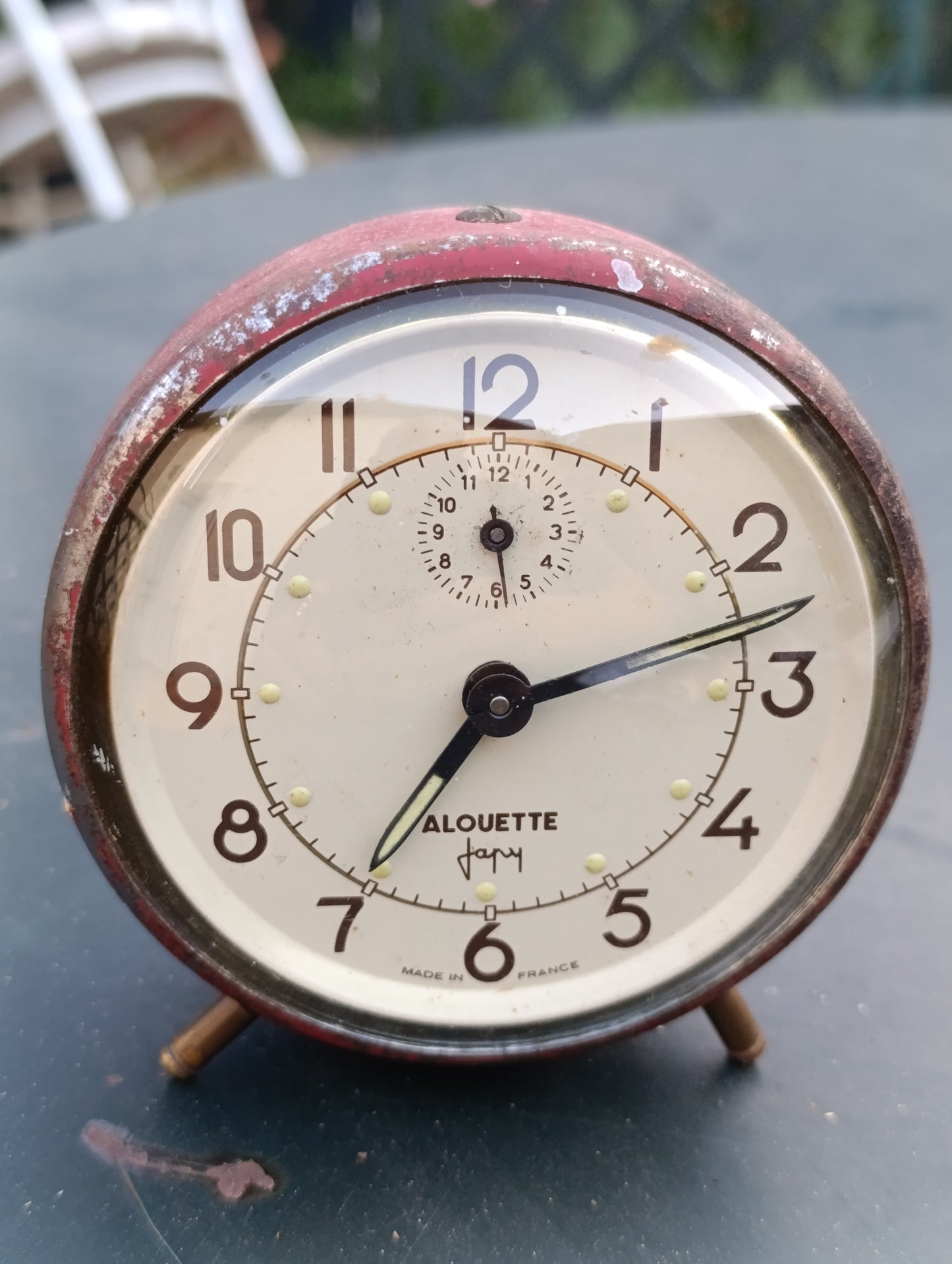 Réveil mécanique Alouette Japy rouge – Made in France – Fonctionnel