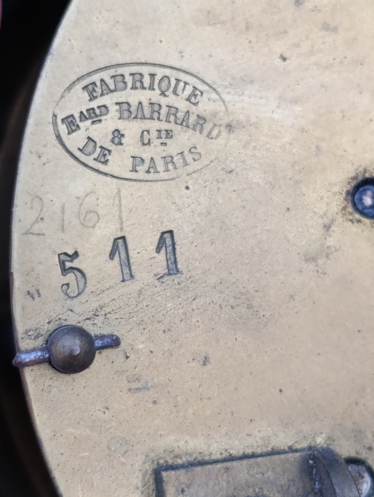 Cadran d'horloge ancienne E. & P. Barrard & Cie Paris en émail avec mécanisme