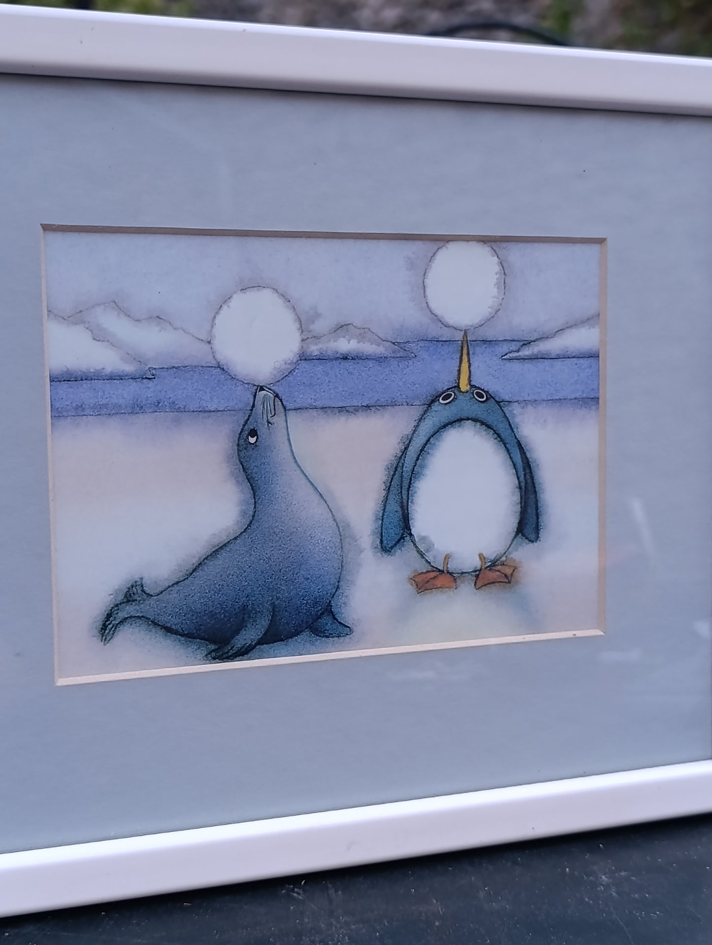 Lot de 2 illustrations encadrées Pingouins – Imprimés décoratifs style enfant – Cadres blancs 24 × 20 cm