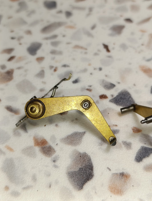 Lot de 2 pièces mécanisme pour horlogerie électrique ancienne