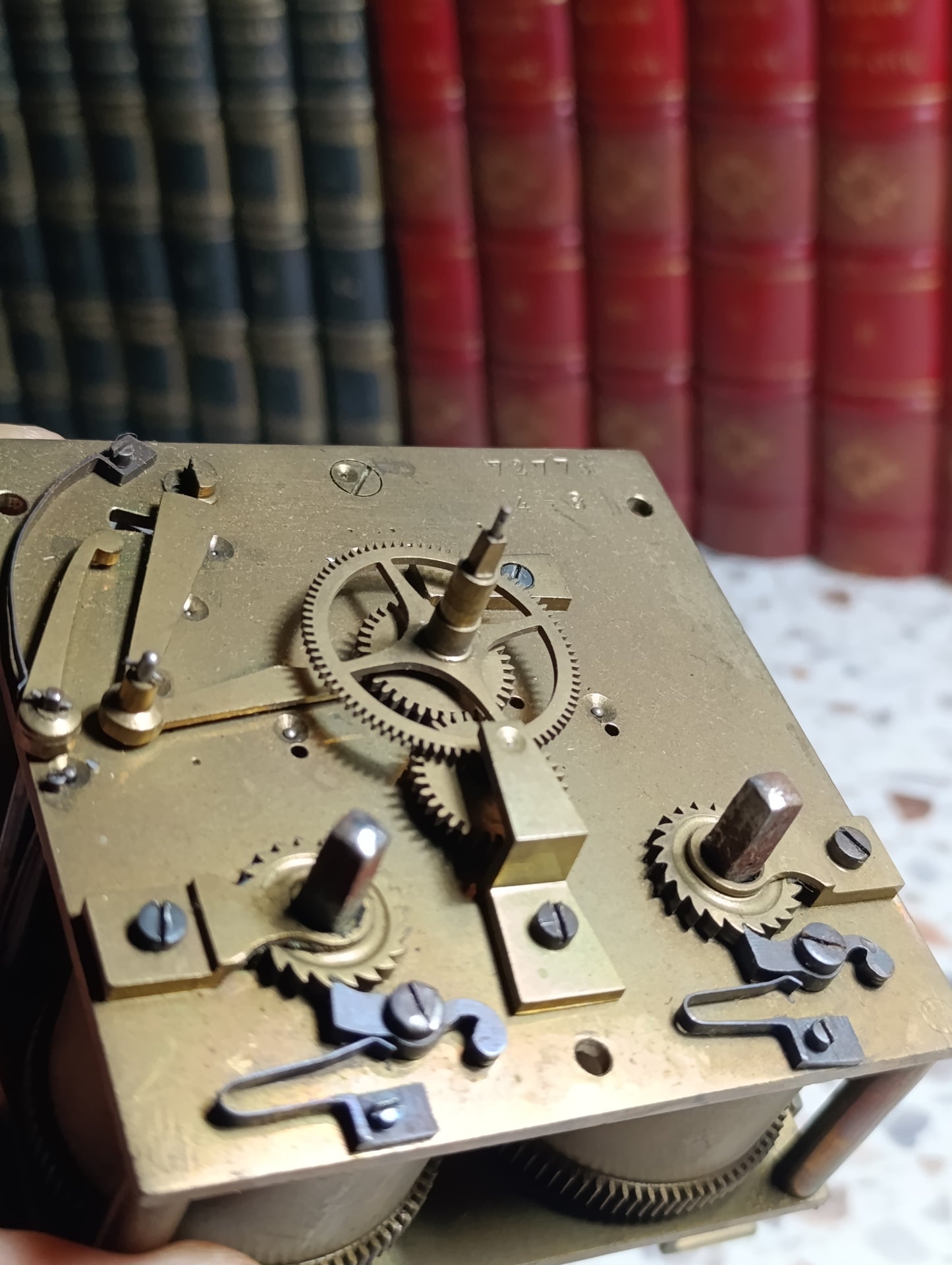 Mécanisme de pendule ancienne Japy avec balancier et suspension