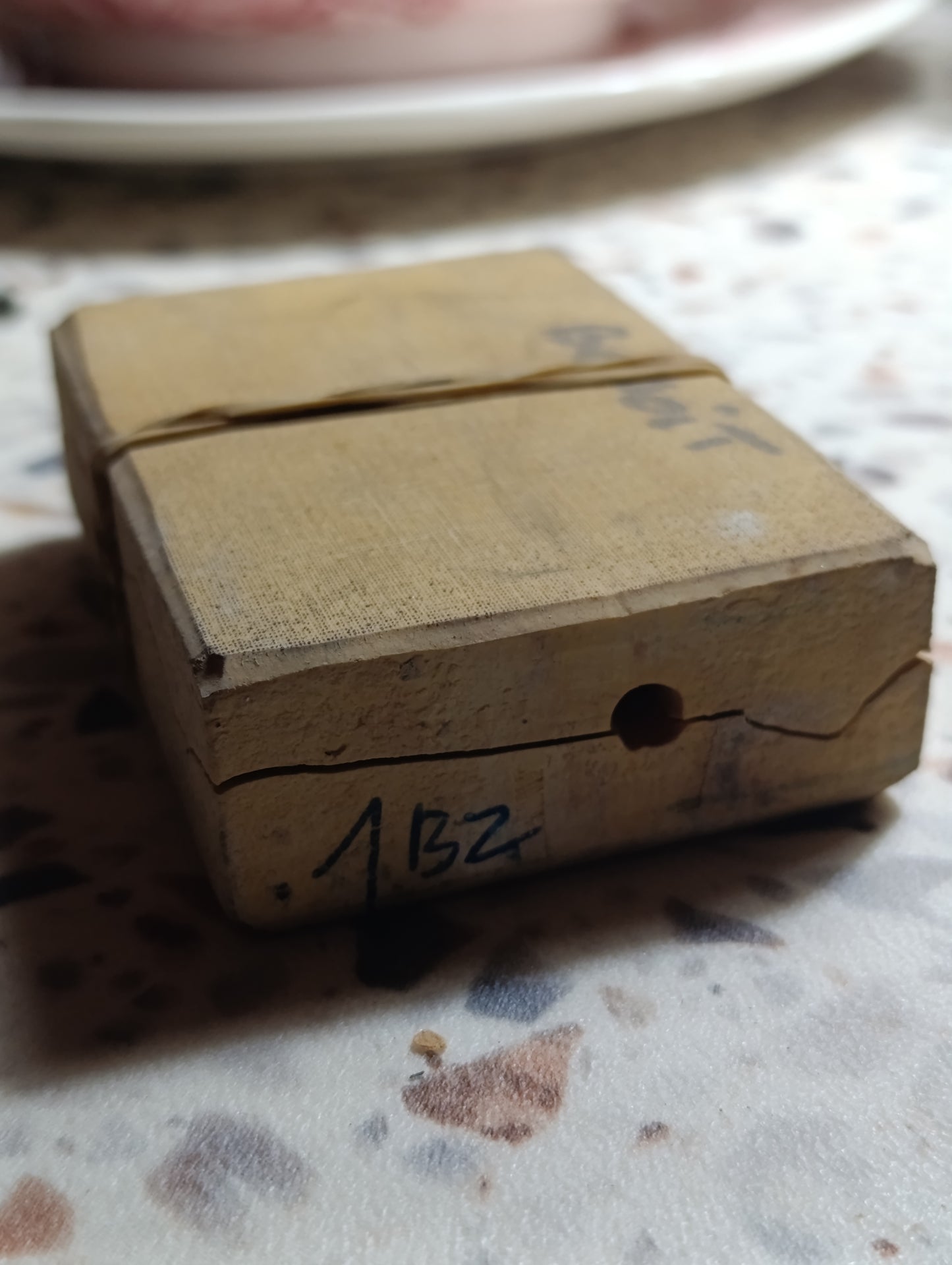 Lot de 6 moules anciens d'horlogerie en plâtre et terre cuite