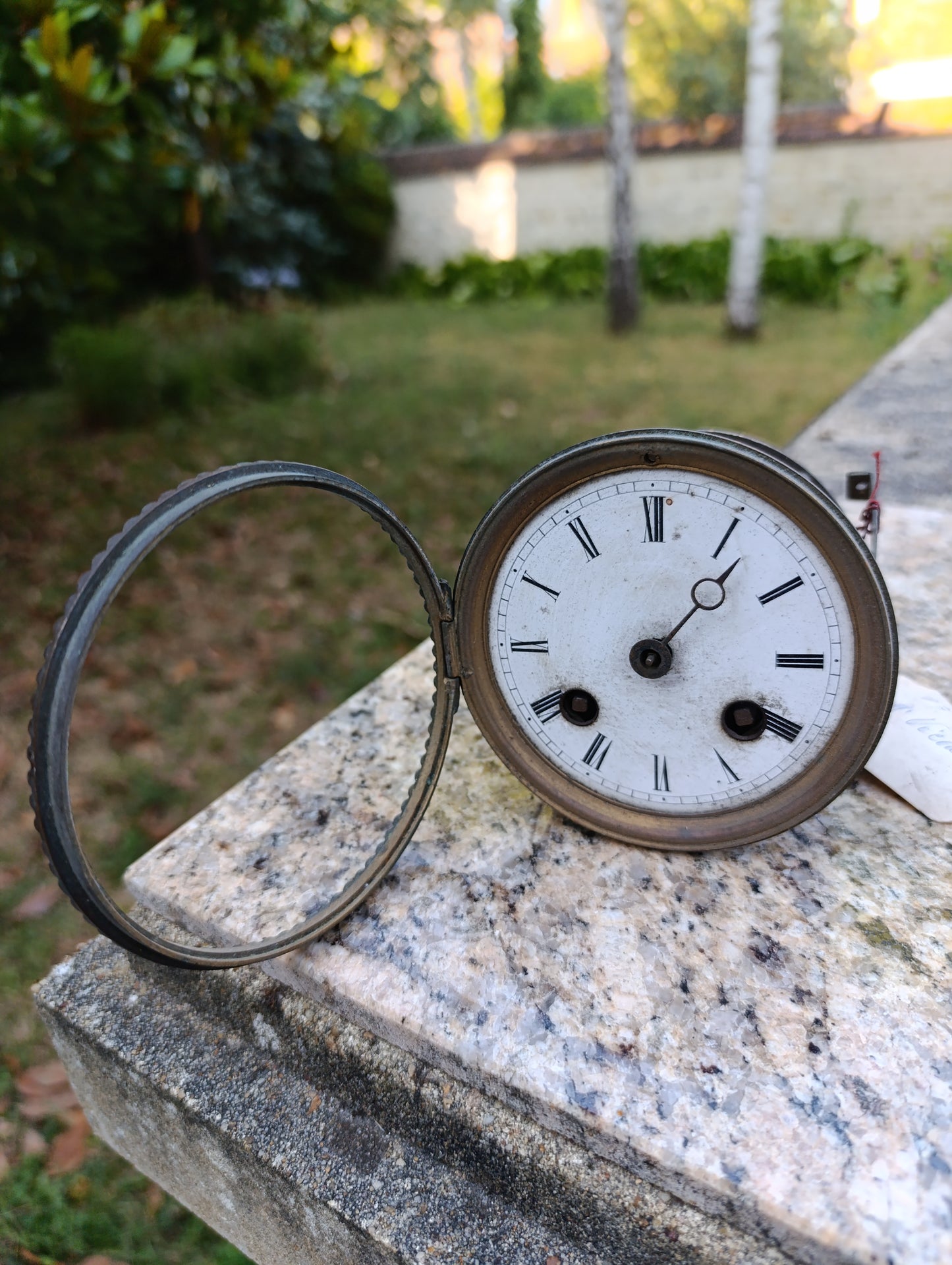 Mouvement d'horloge ancienne L.S & Cie avec cadran émaillé – Pour pièces ou restauration