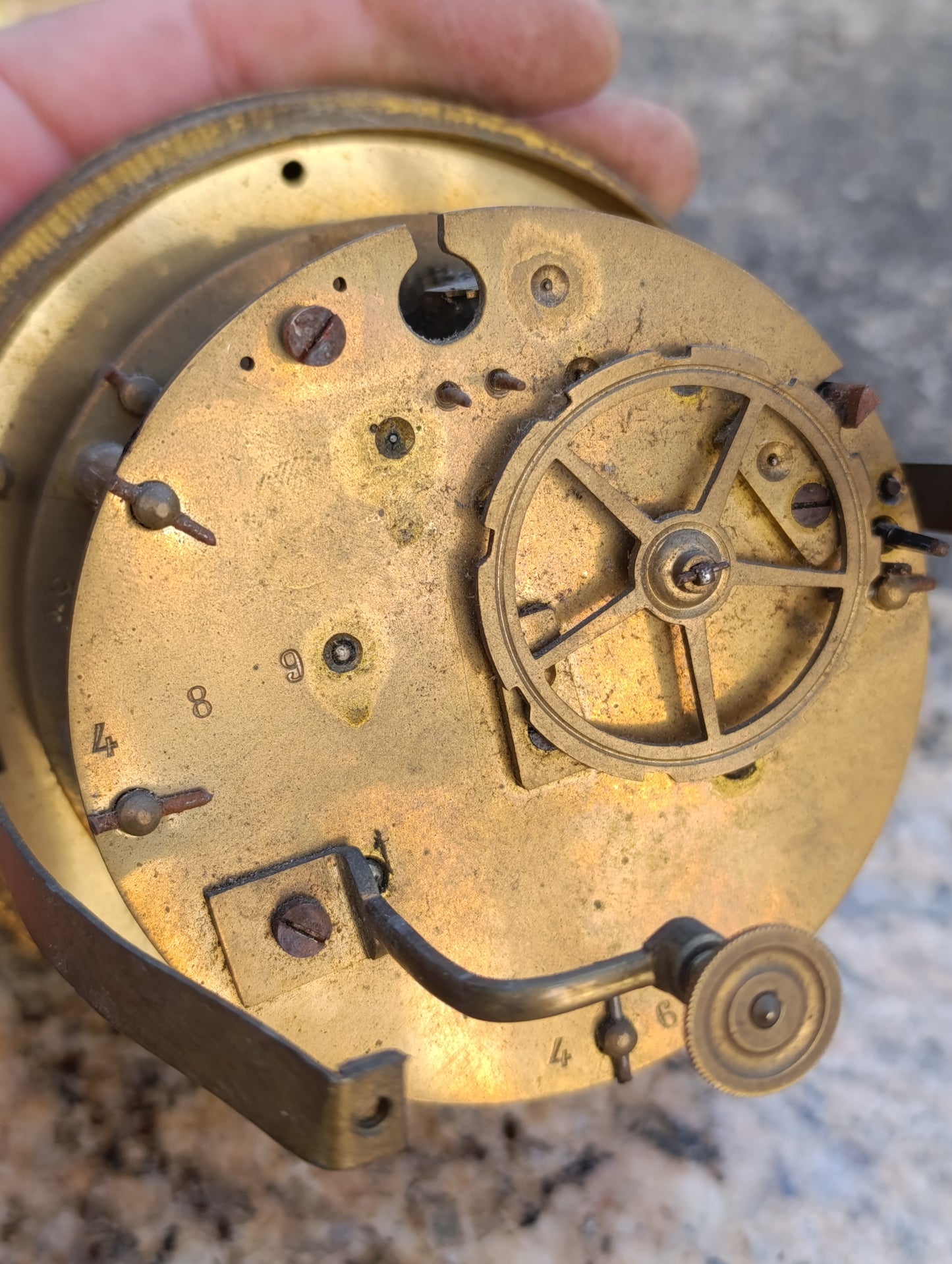 Mouvement de réveil / petite horloge ancien Bien Sac Paris à restaurer – cadran émaillé