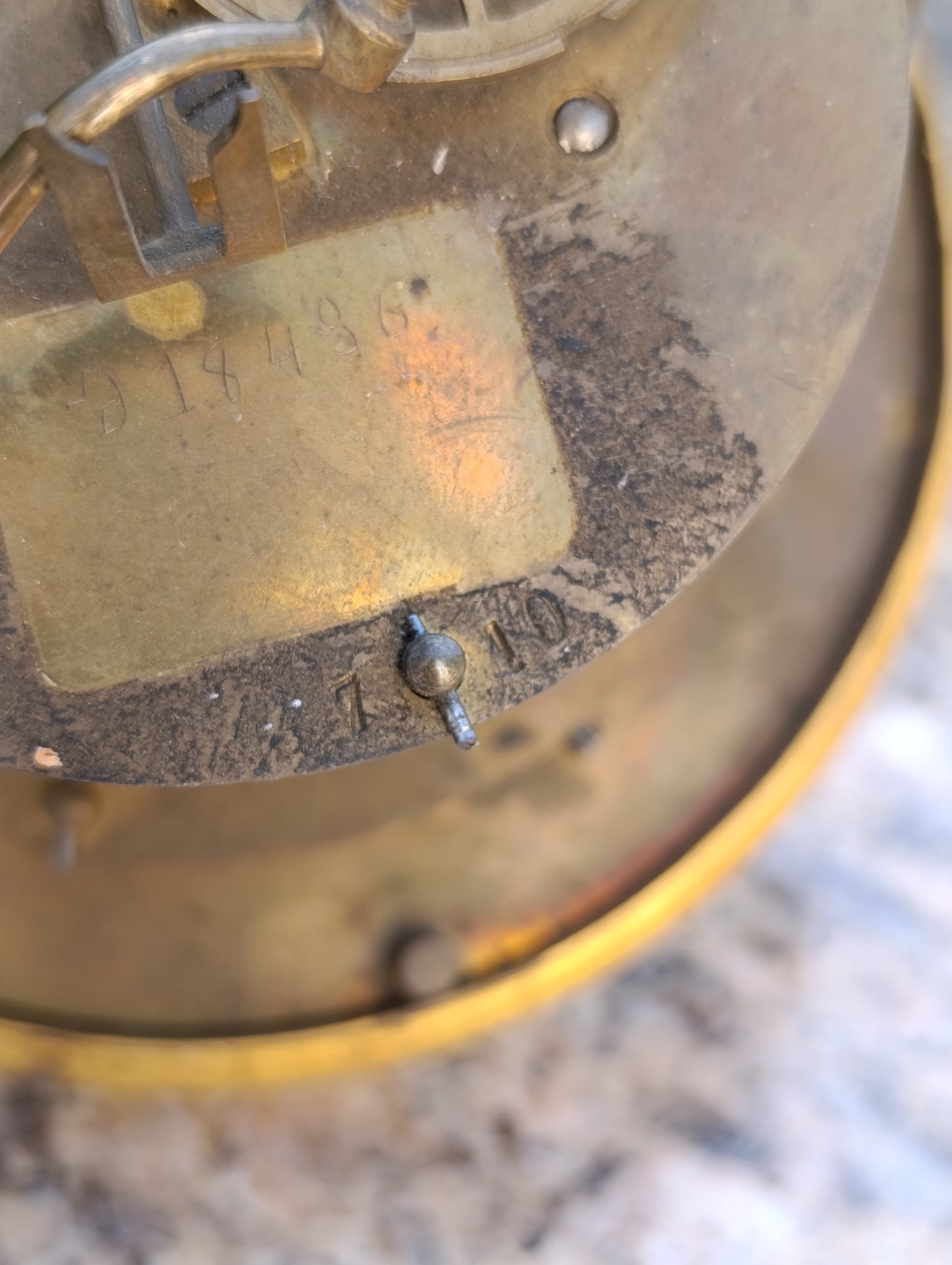 Mouvement d'horloge ancien avec cadran chiffres romains 15,5 cm – pour restauration ou pièces