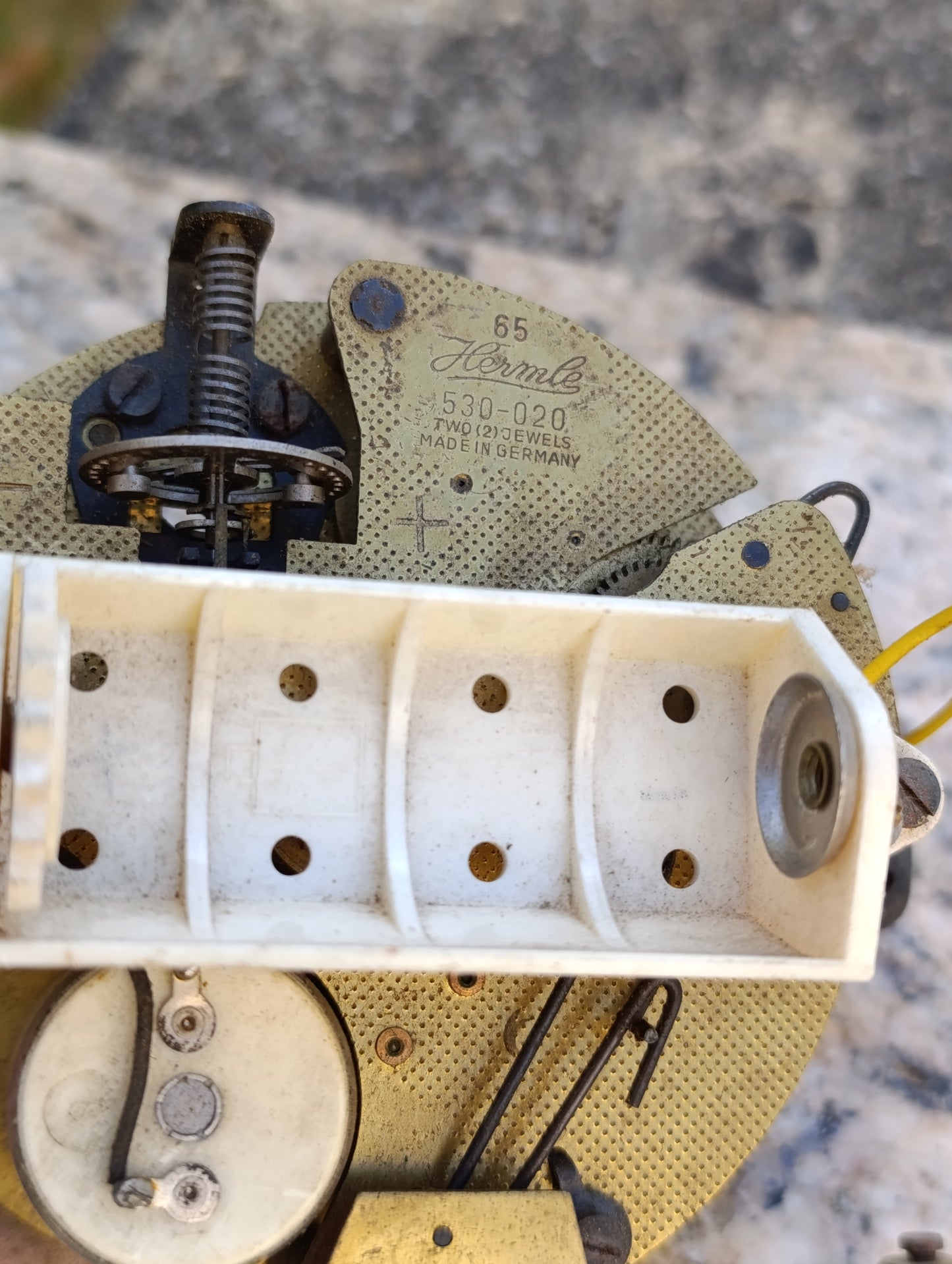 Mouvement d'horloge Hermle Jewels électromécanique – pour pièces ou restauration