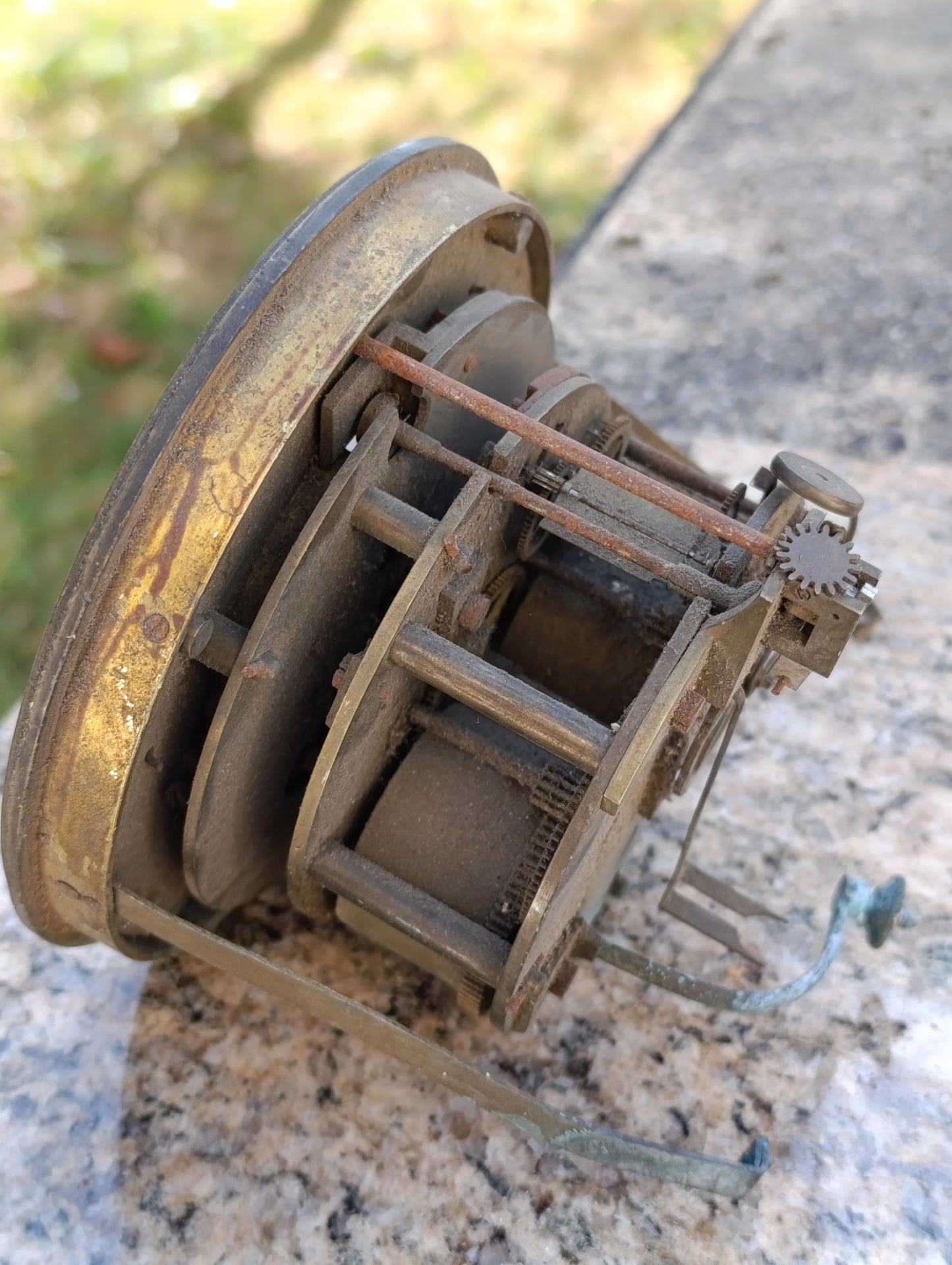 Mouvement d'horloge ancien Marti Cie avec cadran émaillé – Ø 15 cm – pour restauration