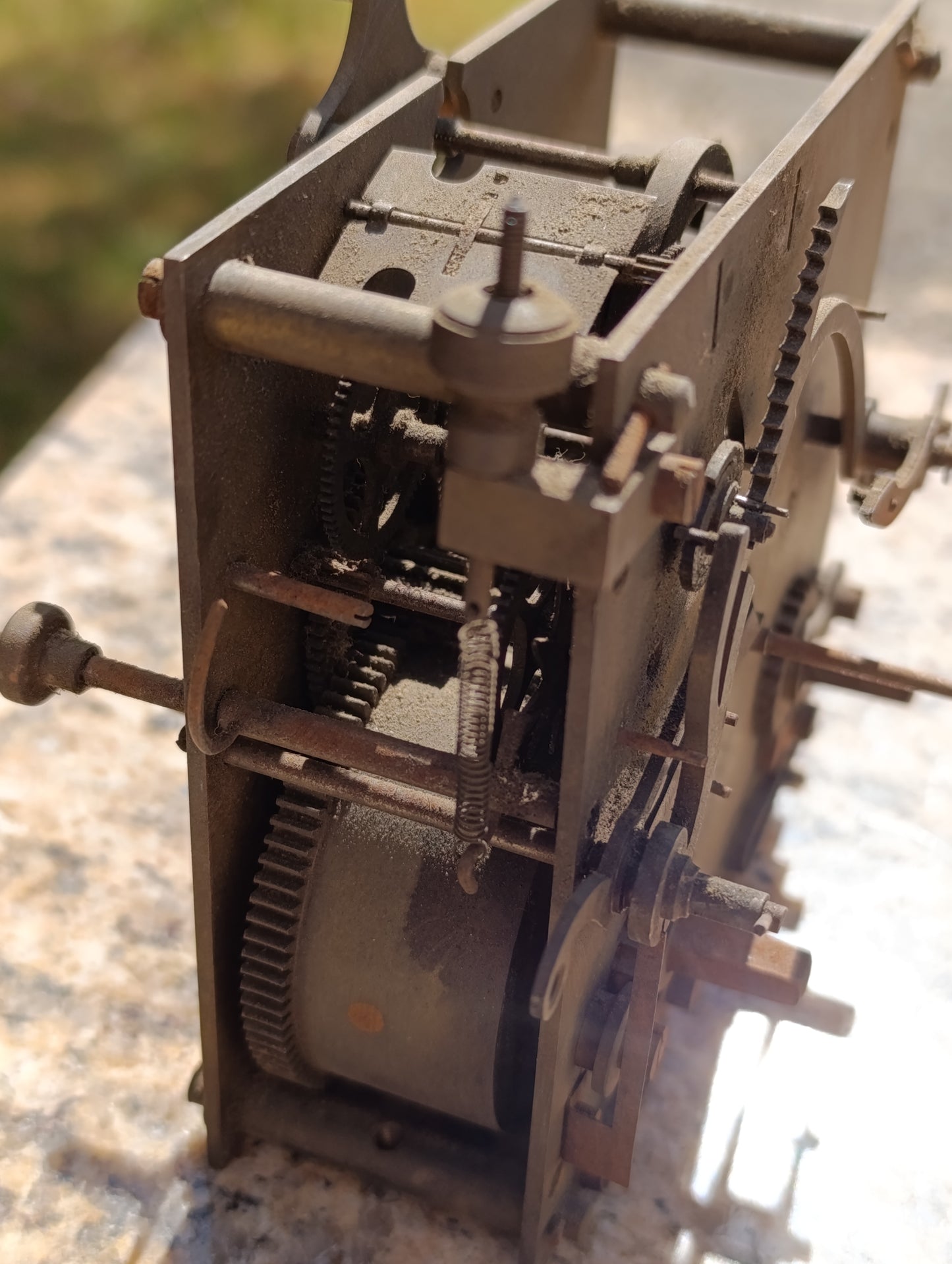 Mouvement d’horloge ancien mécanique 2 trains – sonnerie – DRGM – pièce détachée à restaurer