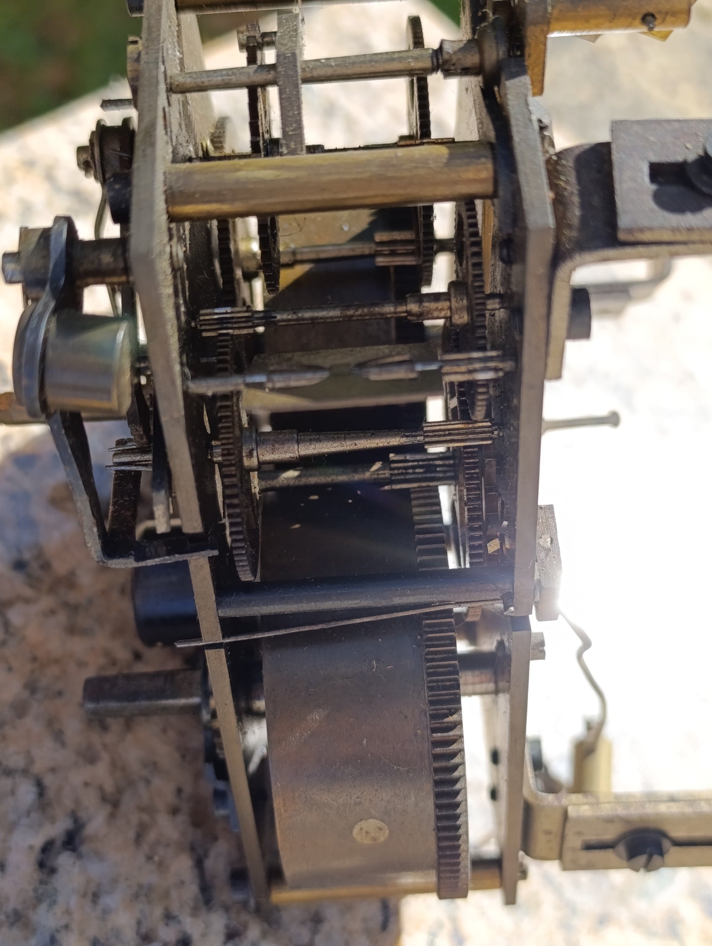 Mouvement d’horloge ancien ODO – fabrication française – pièce détachée