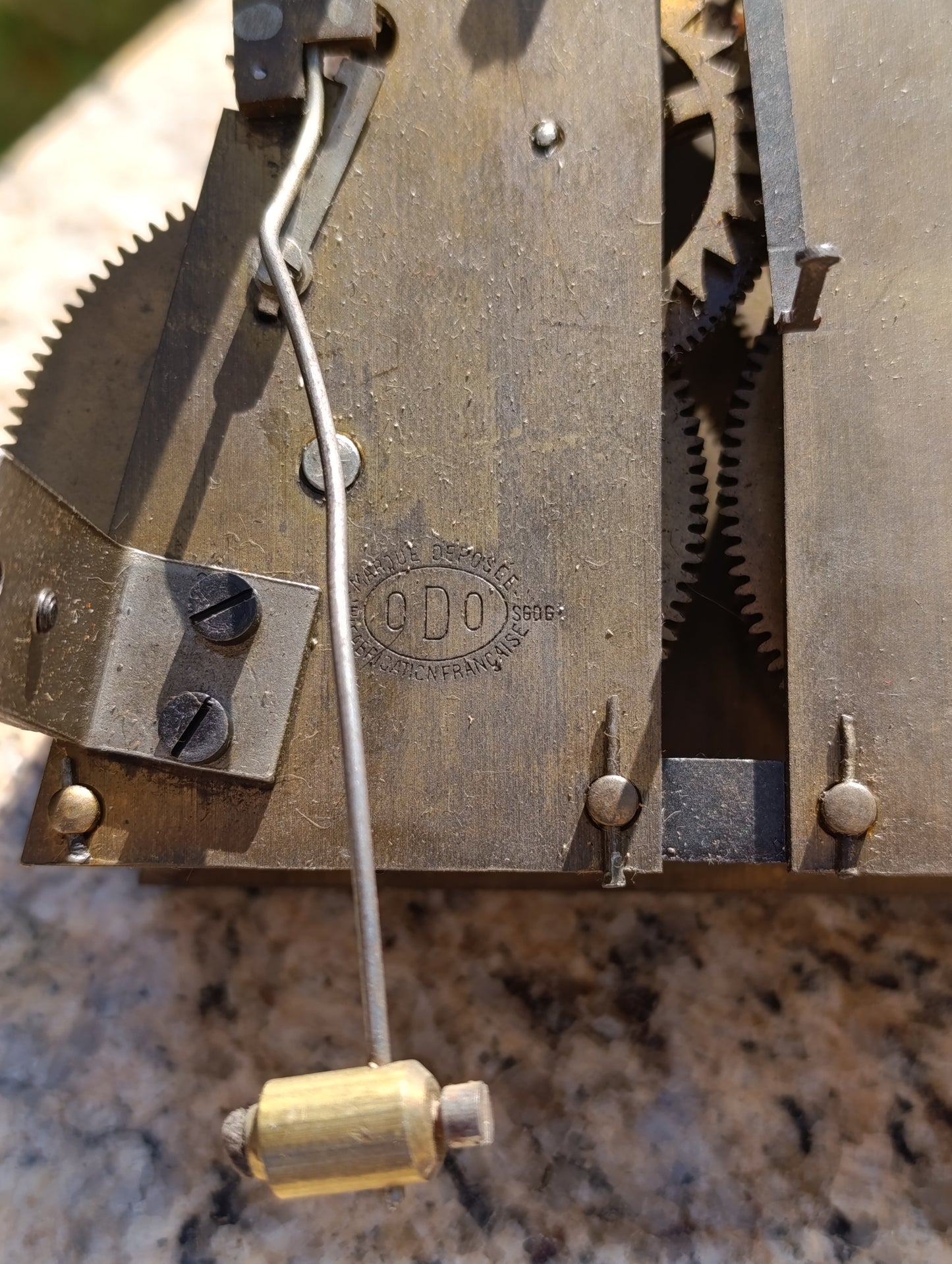 Mouvement d’horloge ancien ODO – fabrication française – pièce détachée