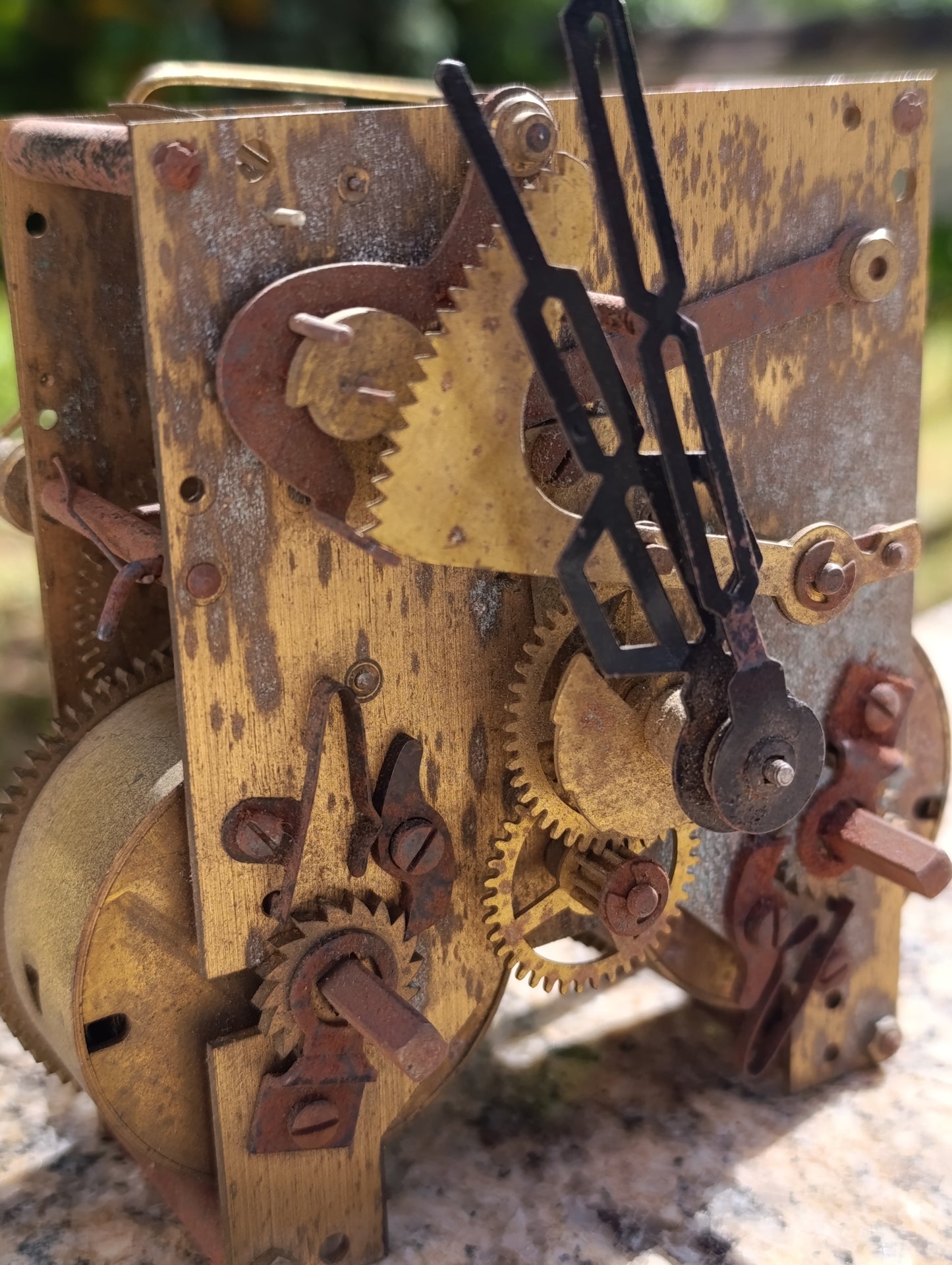 Mouvement d’horloge ancien ODO Made in France 2 trains – avec aiguilles – pièce détachée