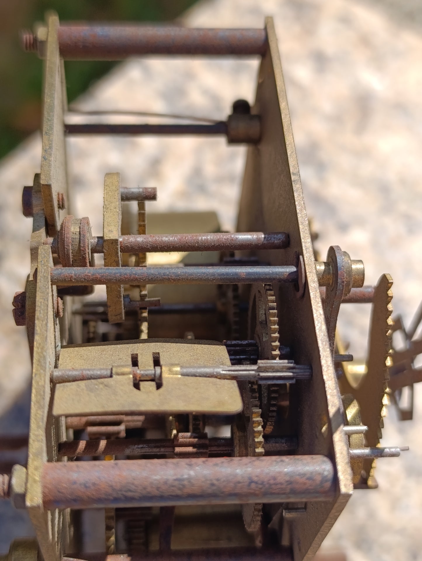 Mouvement d’horloge ancien ODO Made in France 2 trains – avec aiguilles – pièce détachée