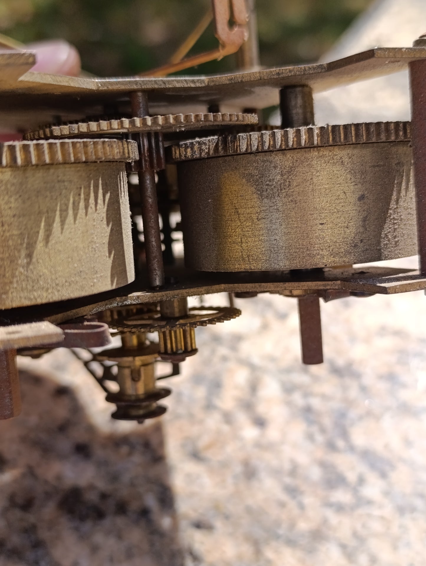 Mouvement d’horloge ancien ODO Made in France 2 trains – avec aiguilles – pièce détachée
