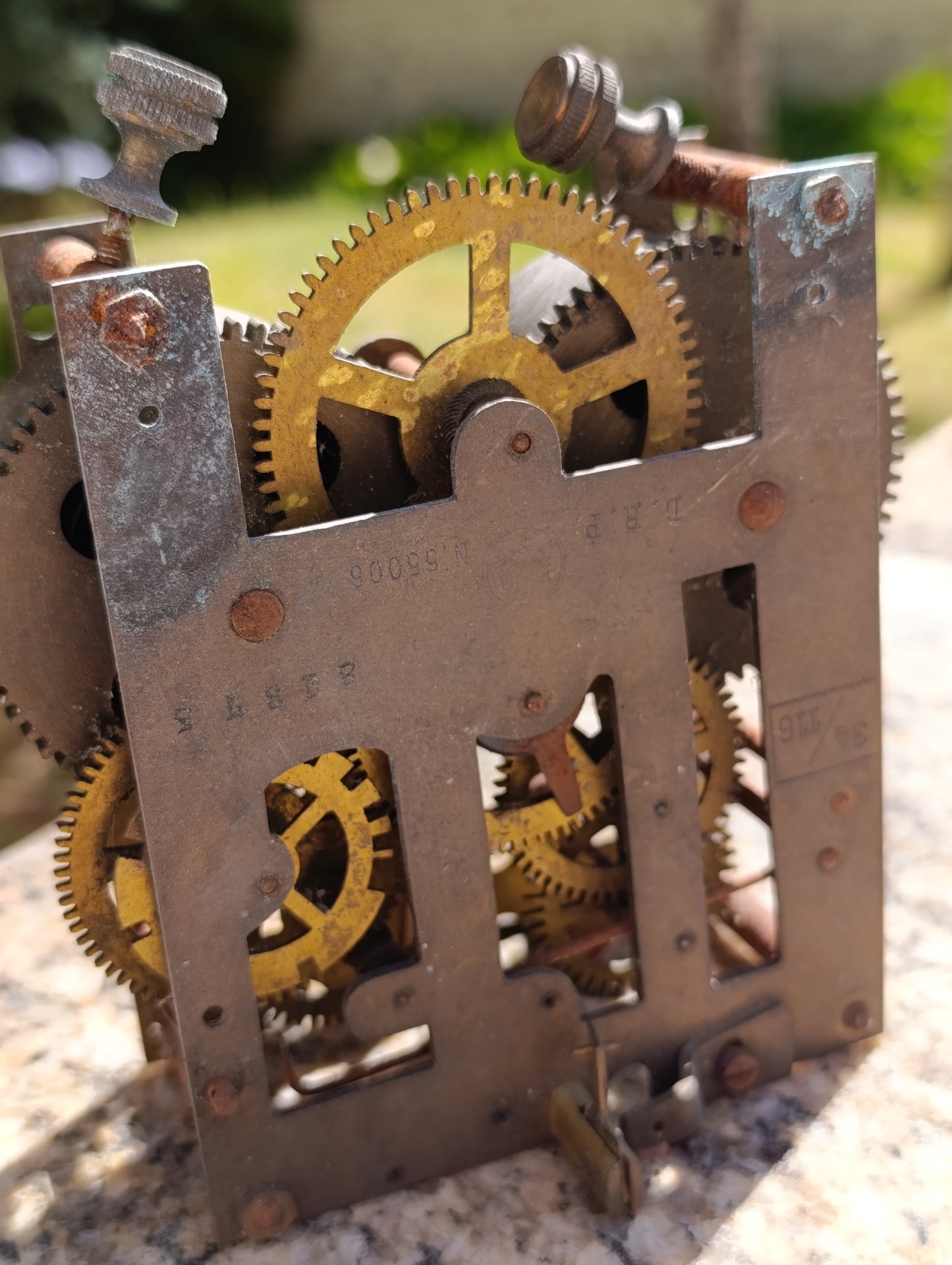 Mouvement d’horloge ancien D.R.P. 2 trains – pièce détachée – pour restauration