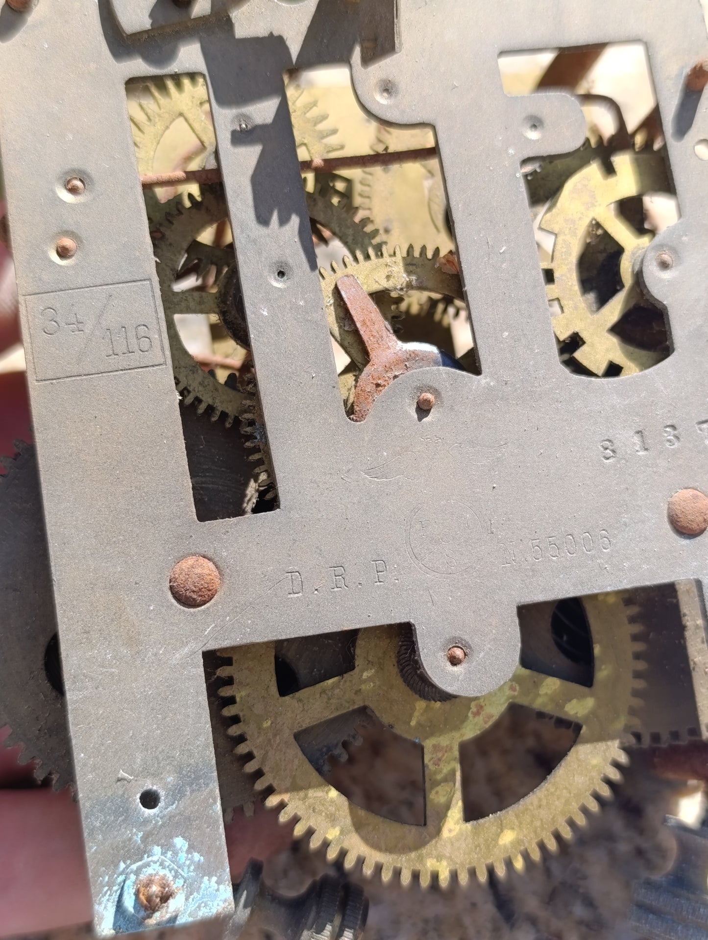 Mouvement d’horloge ancien D.R.P. 2 trains – pièce détachée – pour restauration