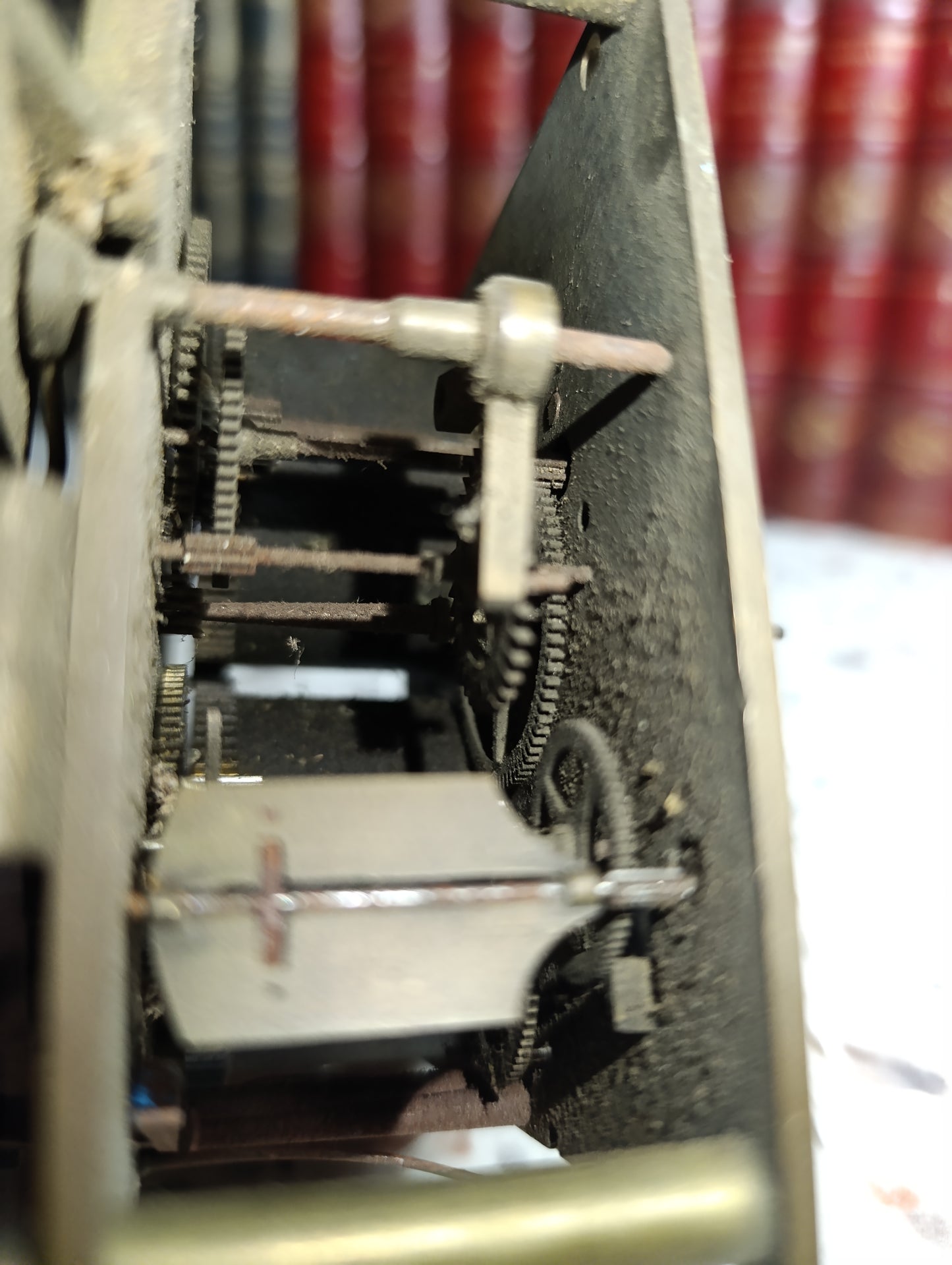 Mouvement d'horloge ancien à sonnerie 2 trains en laiton – Mécanisme pendule à restaurer – Hauteur 10,5 cm