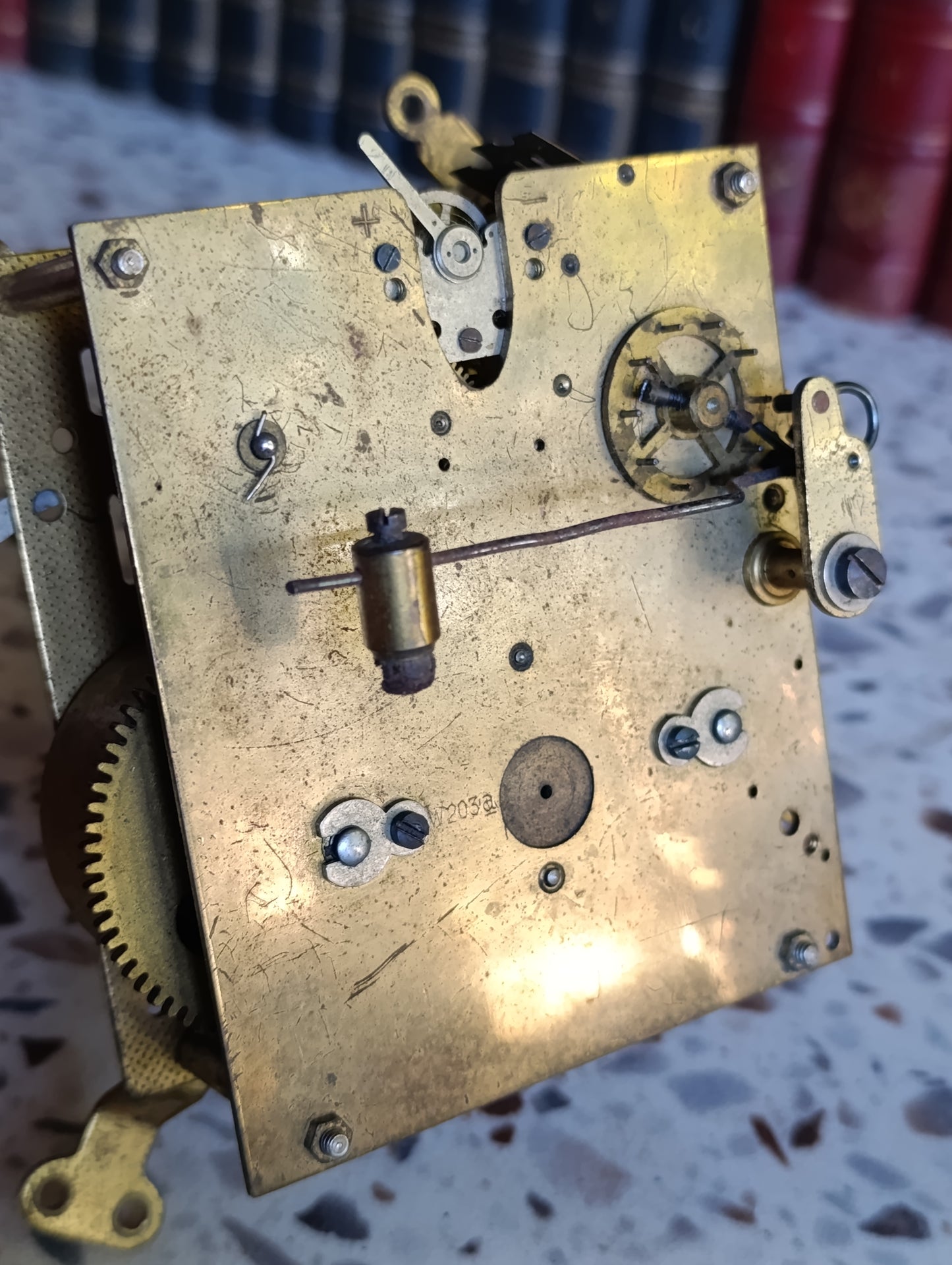 Mouvement d’horloge à carillon ancien double barillet pour restauration ou pièces