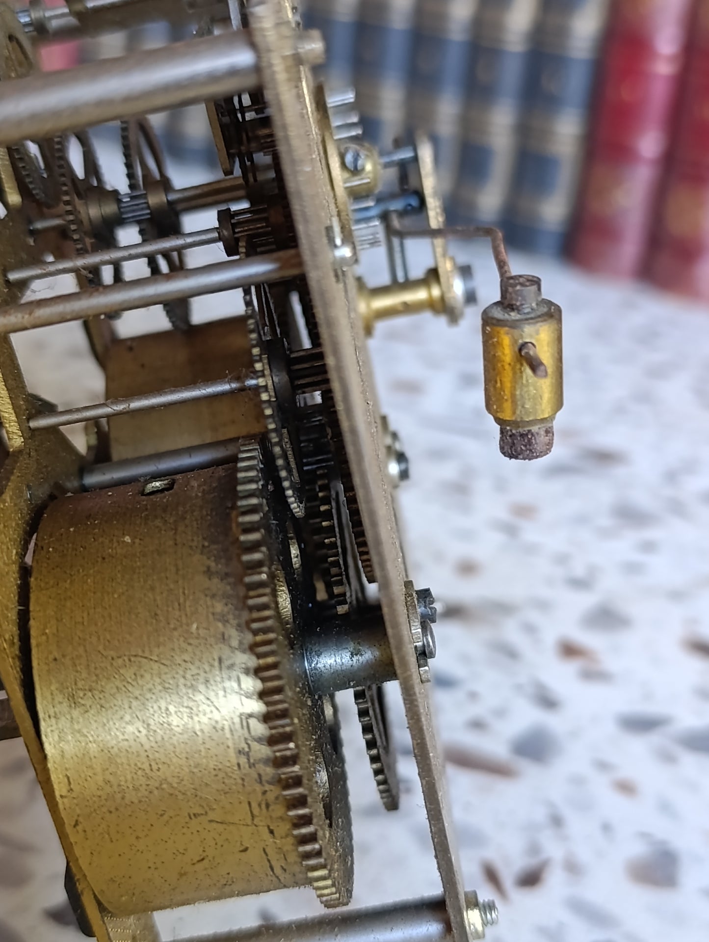 Mouvement d’horloge à carillon ancien double barillet pour restauration ou pièces