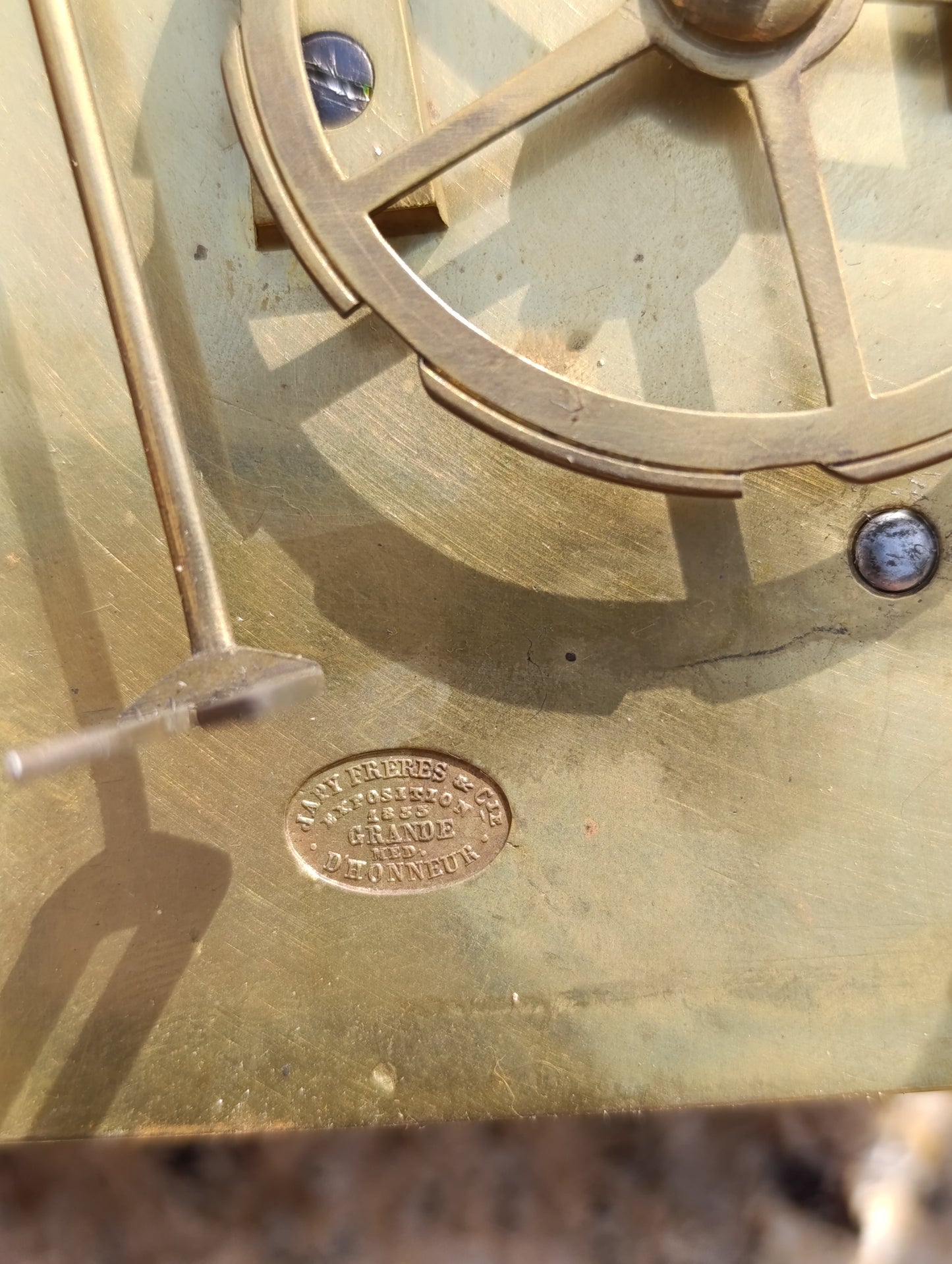 Mouvement ancien de pendule Lamy Frères – Grande Médaille d'Honneur – Mécanisme 2 trains avec balancier – 10,1 cm