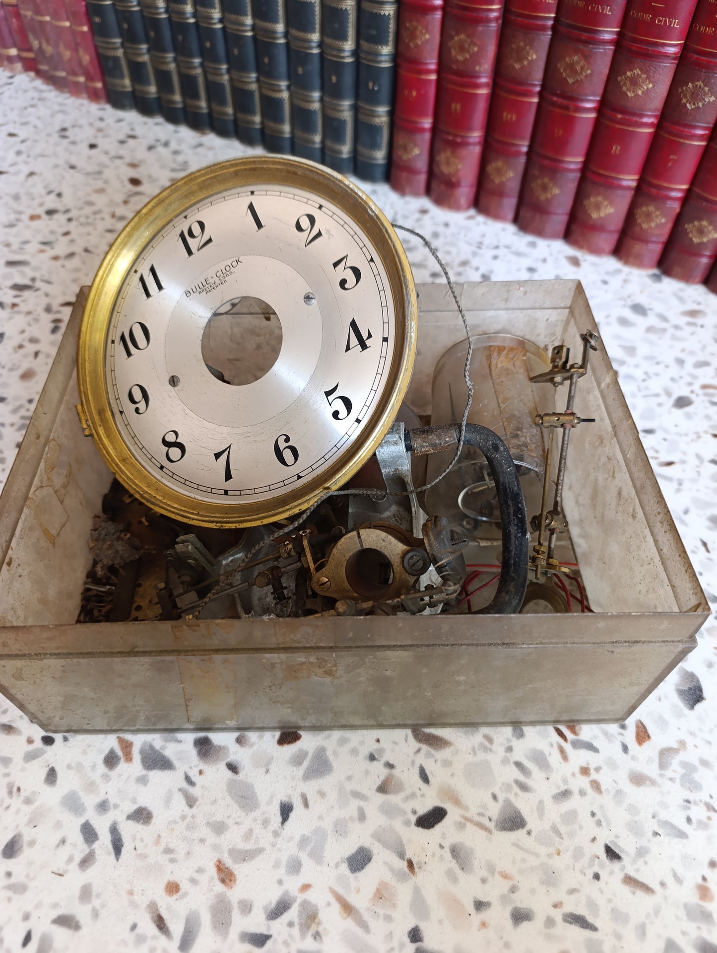 Lot de pièces d'horloge Bulle Clock – Cadran, mécanismes et composants anciens pour restauration