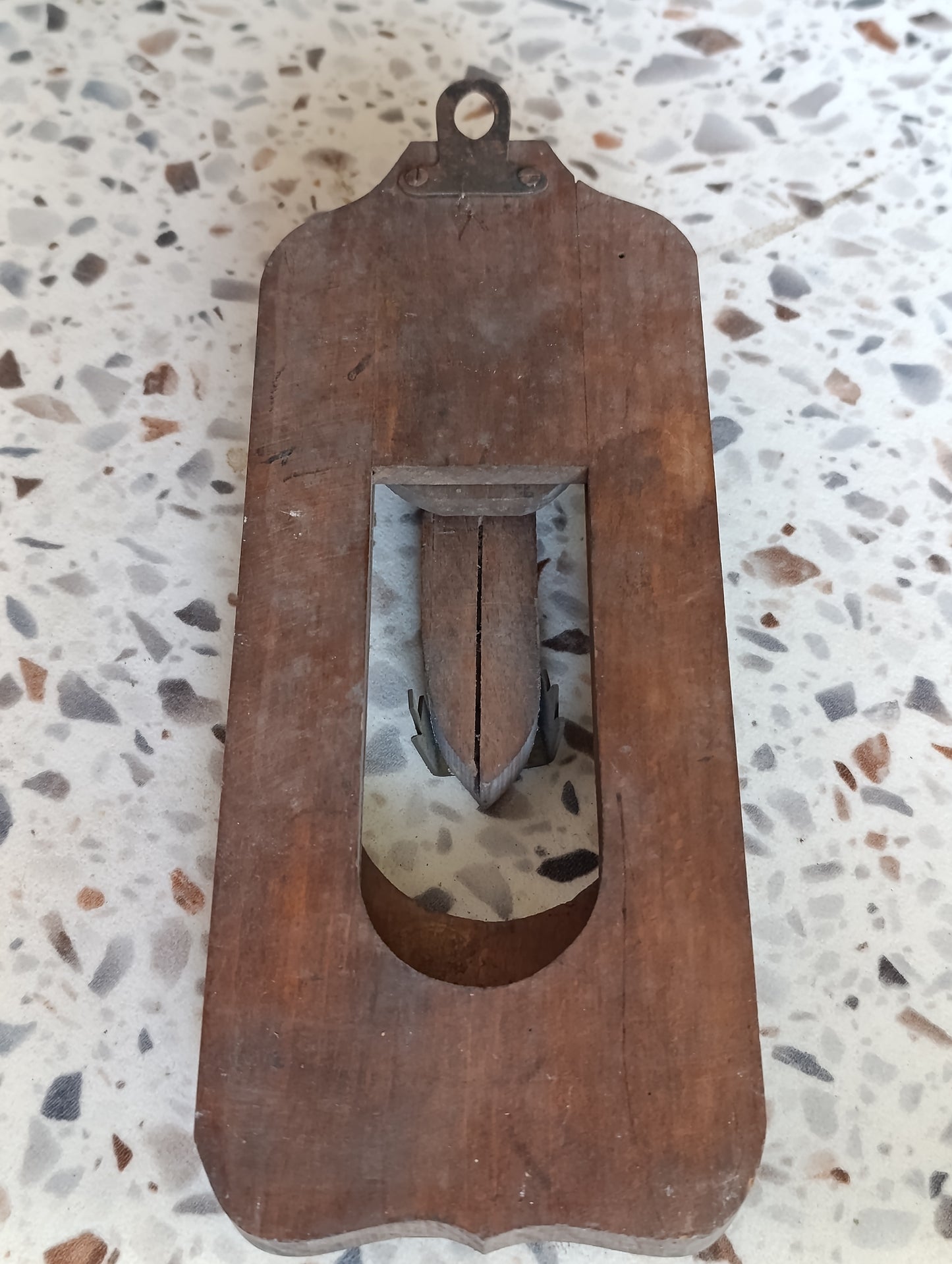 Chevalet d'horloger ancien en bois – Porte-mouvement pour horloge et pendule