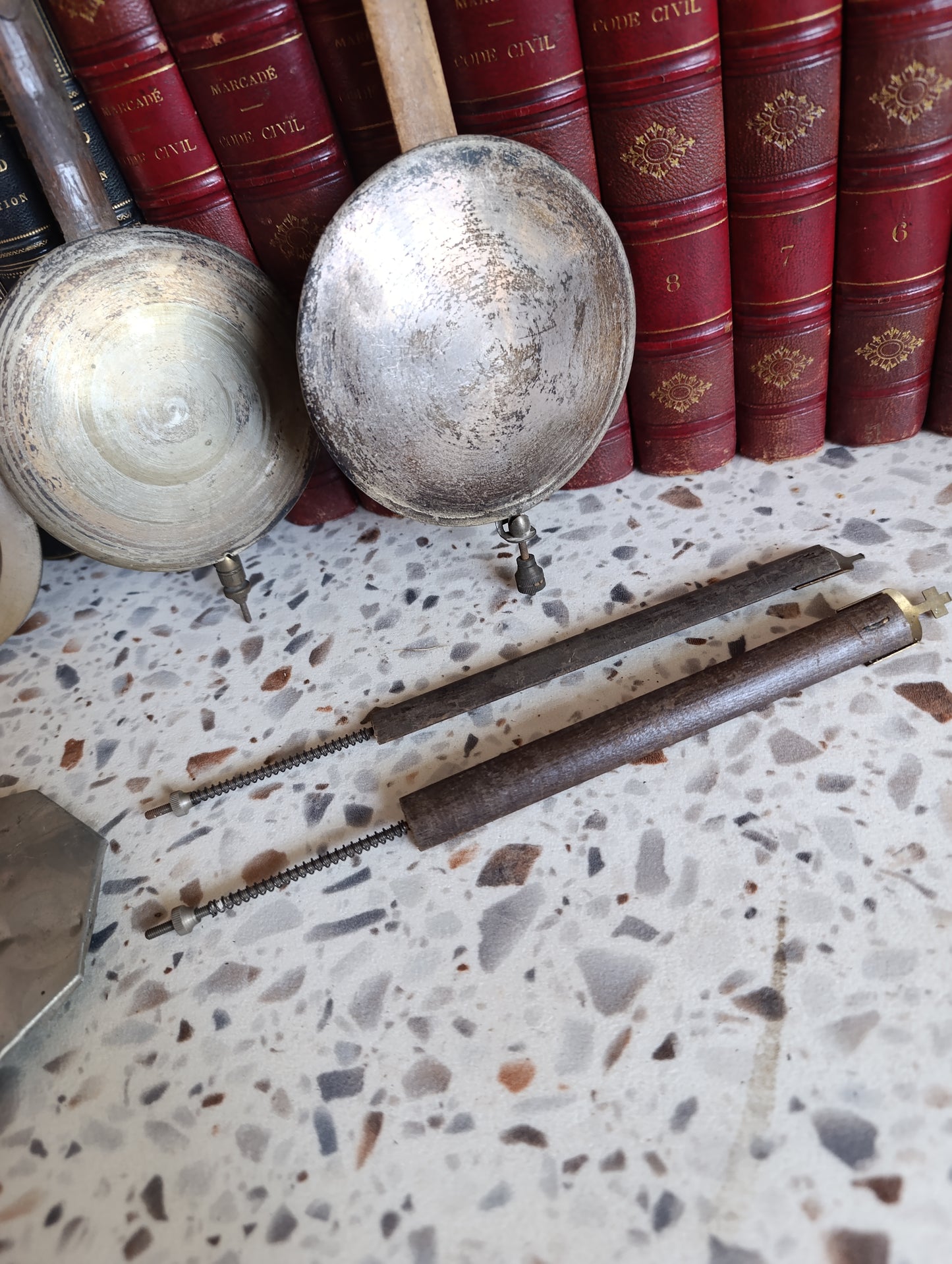 Lot de balanciers anciens pour horloges à carillon – Pièces d'horlogerie