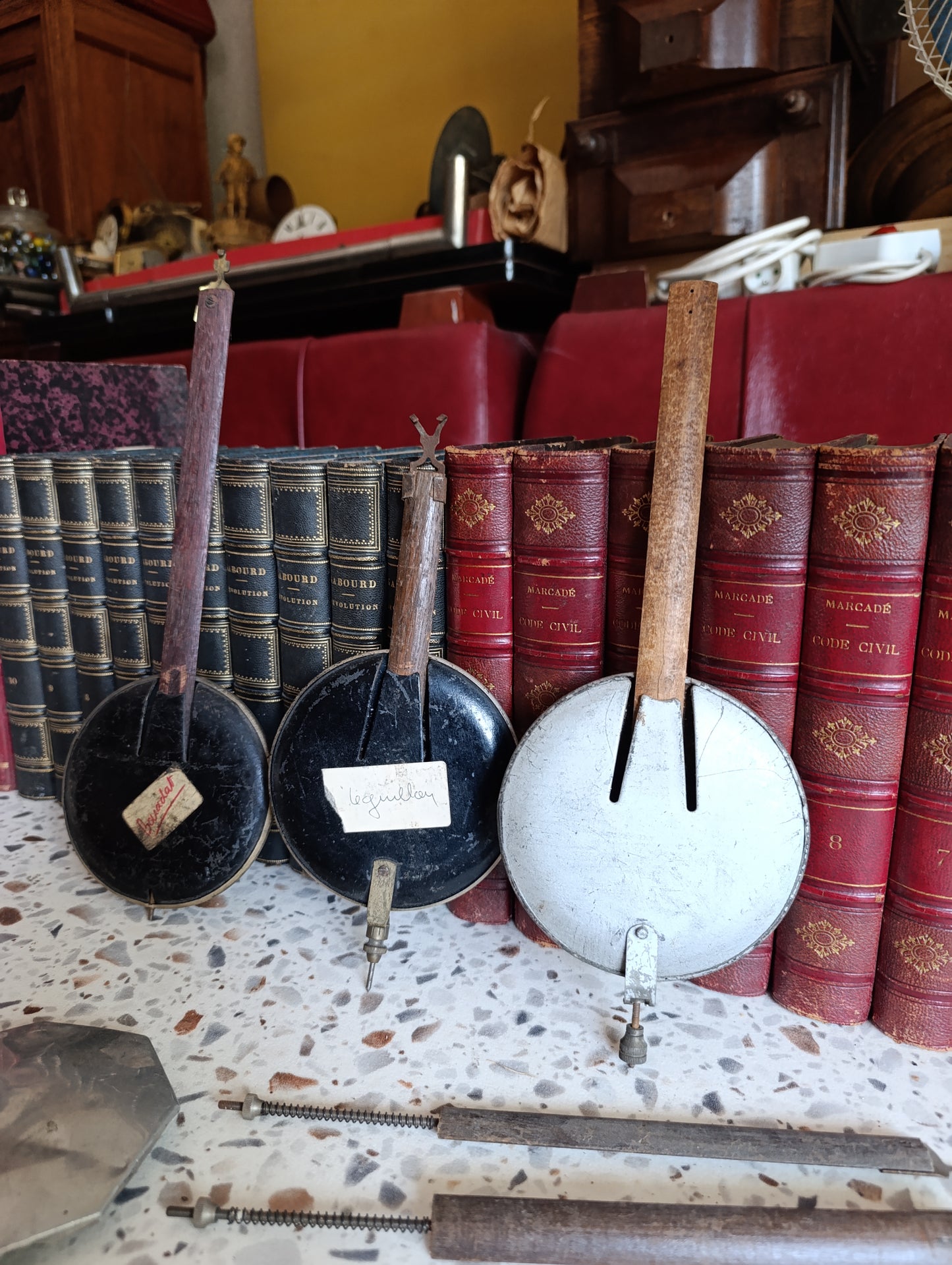 Lot de balanciers anciens pour horloges à carillon – Pièces d'horlogerie