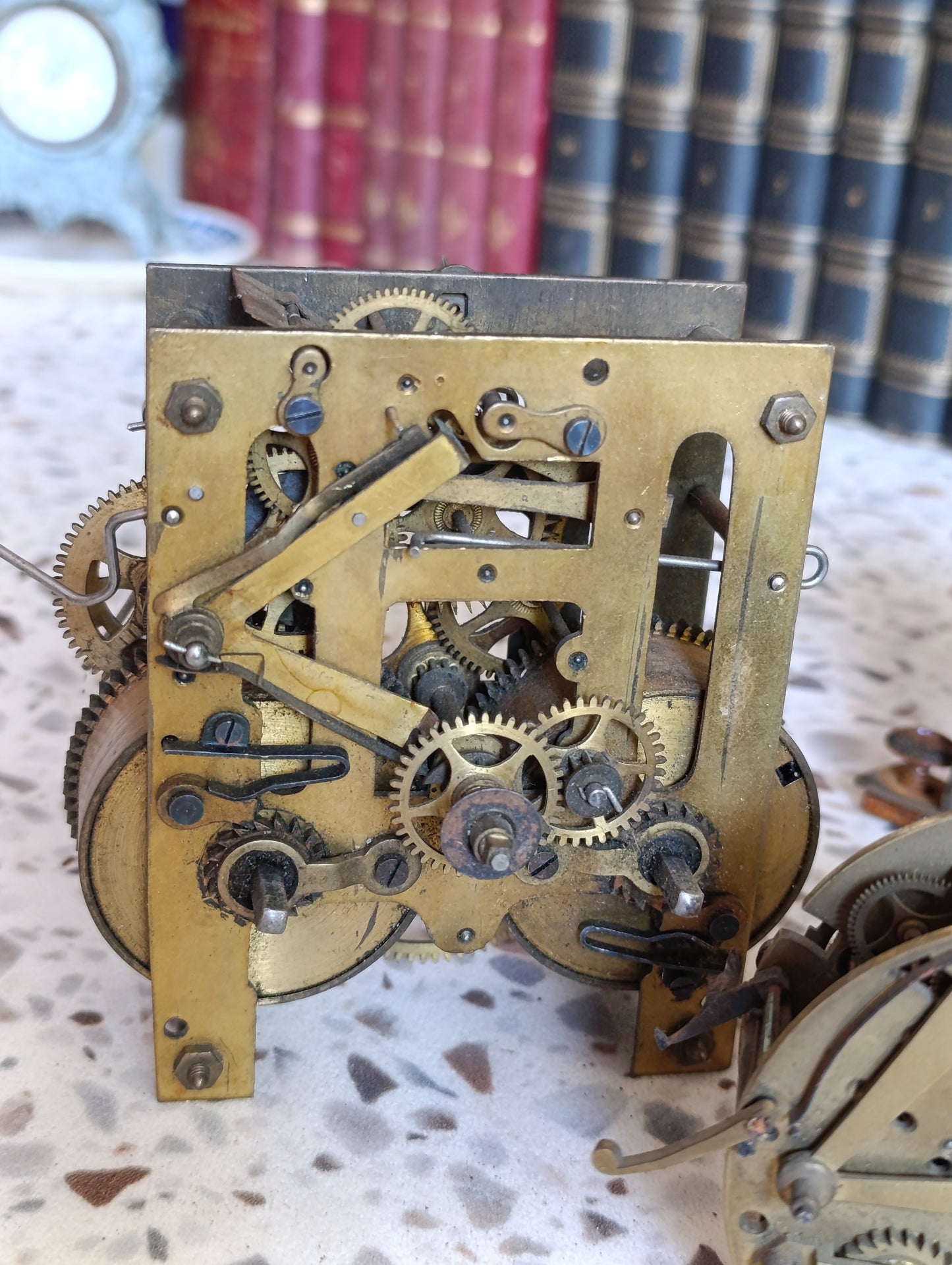 Lot de 3 mécanismes d’horloge ancienne à restaurer – Mouvements mécaniques pour pièces ou collection