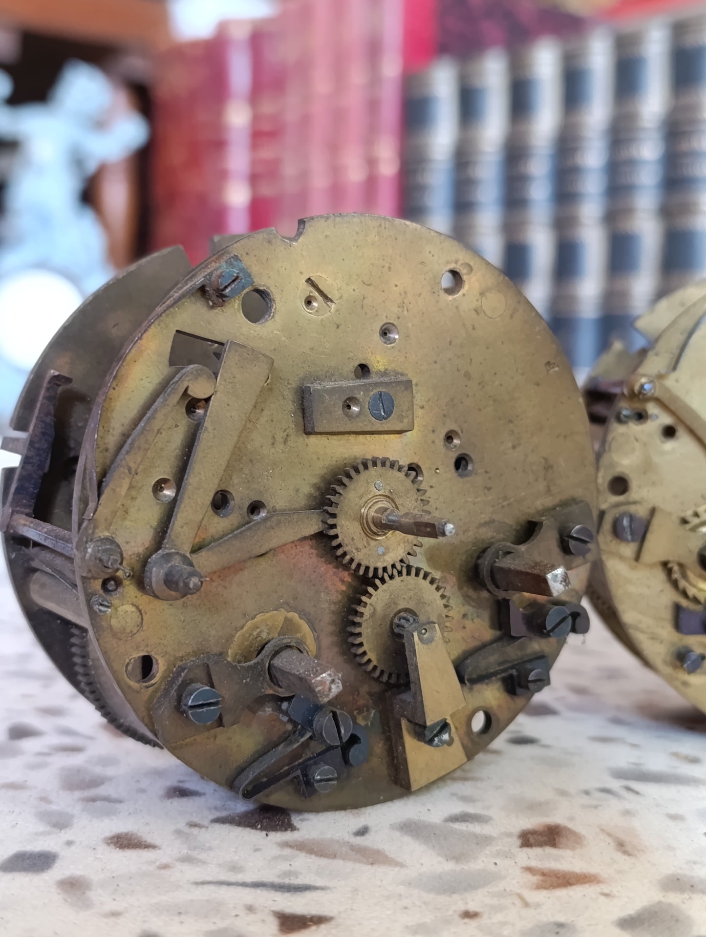 Lot de 2 mécanismes de réveil ancien mécaniques – Mouvements pour restauration ou pièces détachées