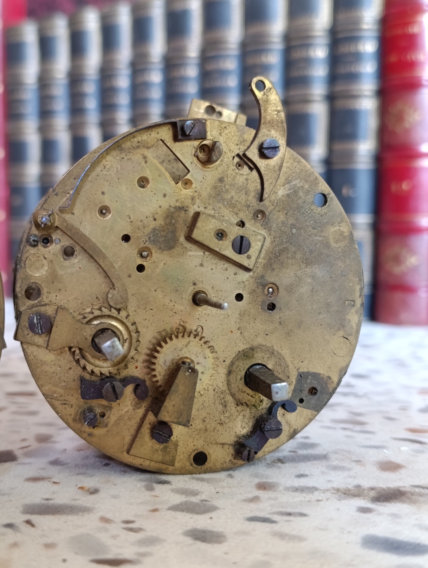 Lot de 2 mécanismes de réveil ancien mécaniques – Mouvements pour restauration ou pièces détachées