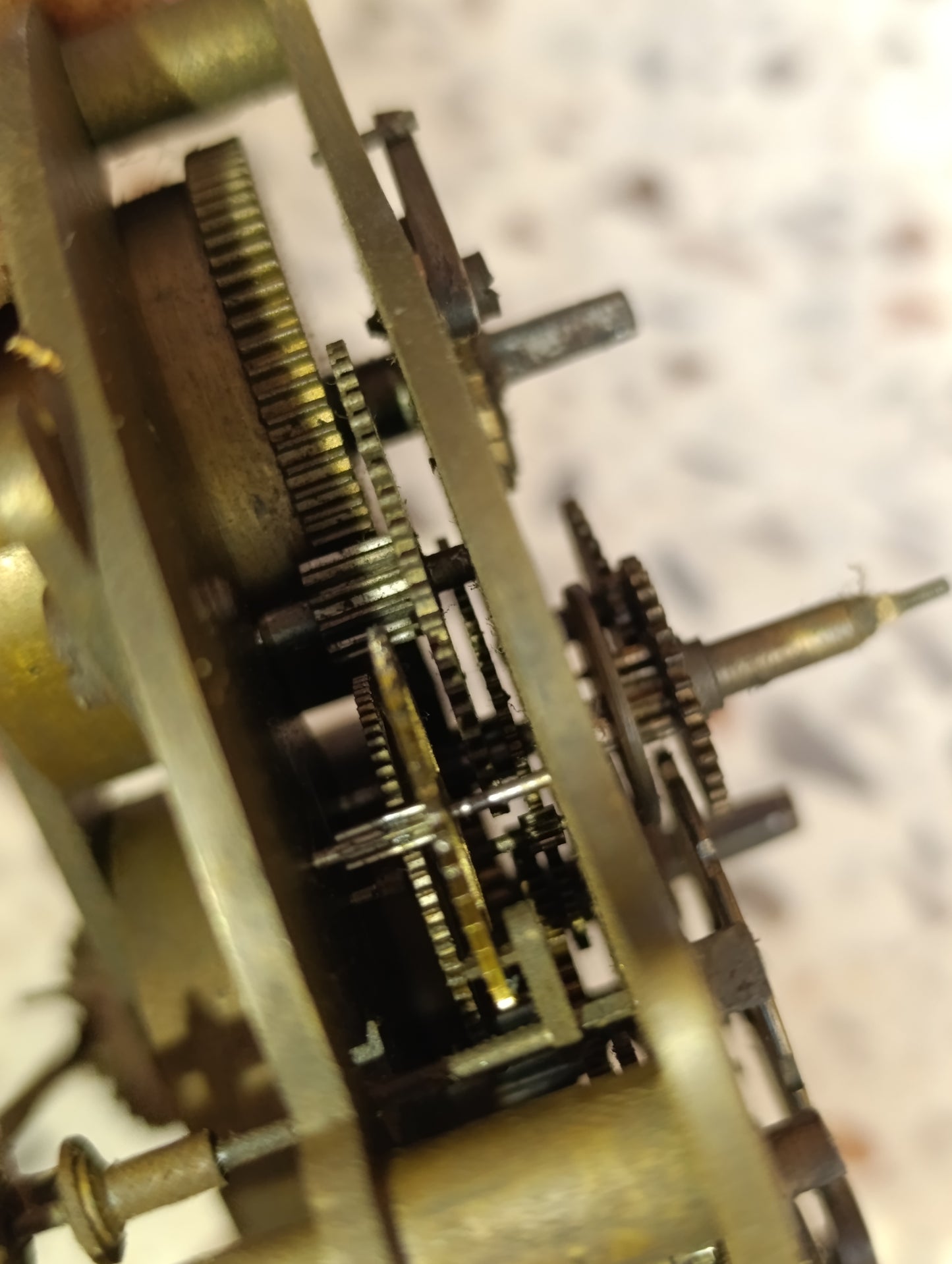 Mécanisme de pendule ancien à double barillet – Mouvement mécanique pour restauration ou pièces détachées