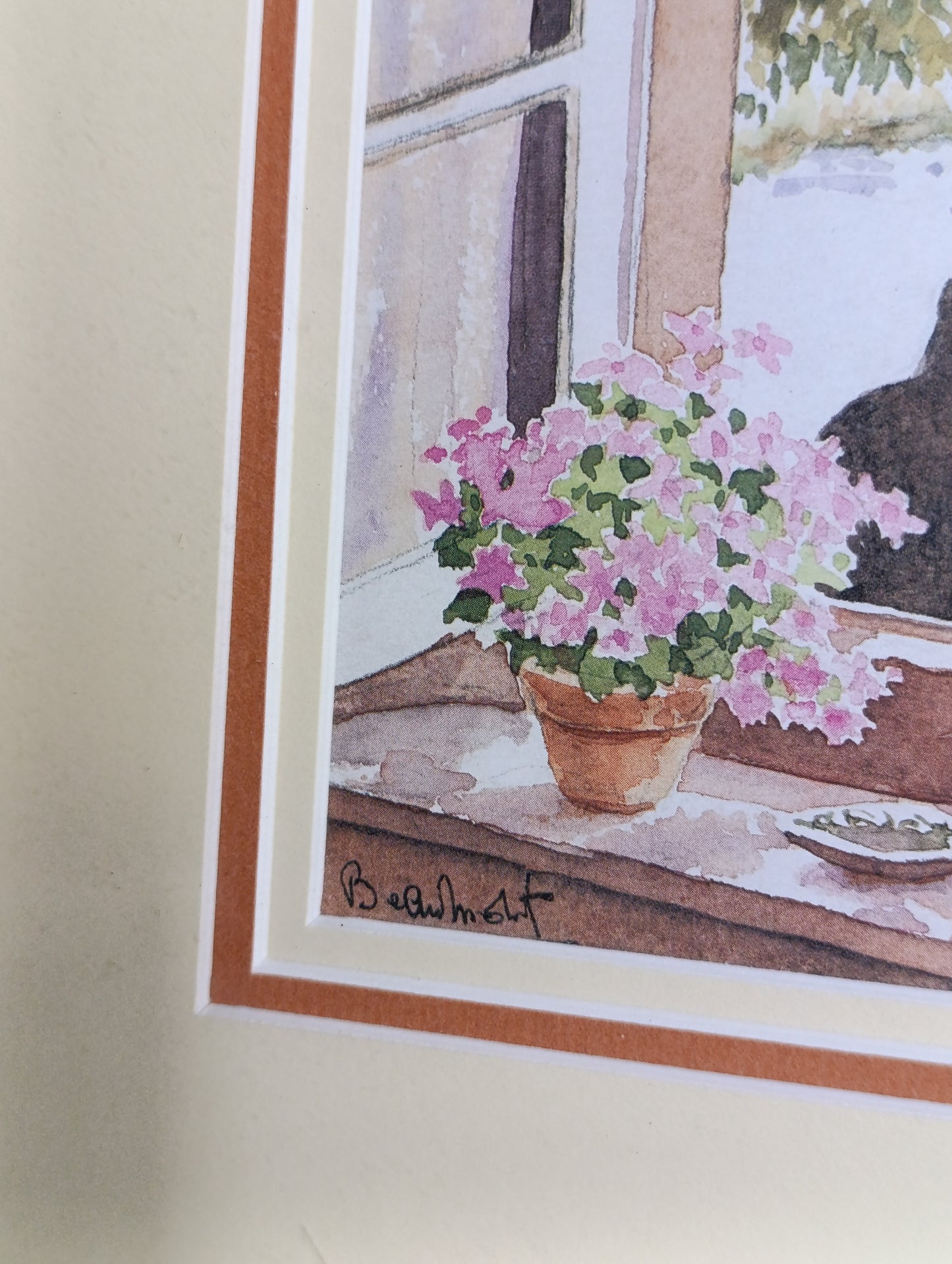 Aquarelle encadrée Chat à la fenêtre sur jardin fleuri – décoration romantique 32,3 x 28,3 cm