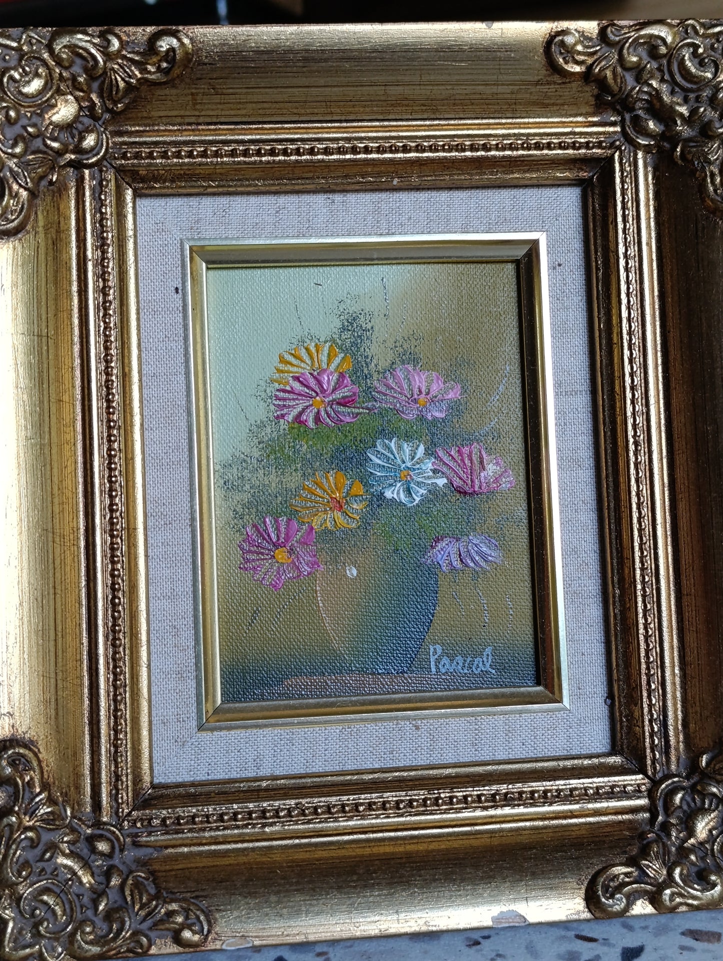 Petit tableau original signé Pascal – Bouquet de fleurs – Huile sur panneau encadrée vintage